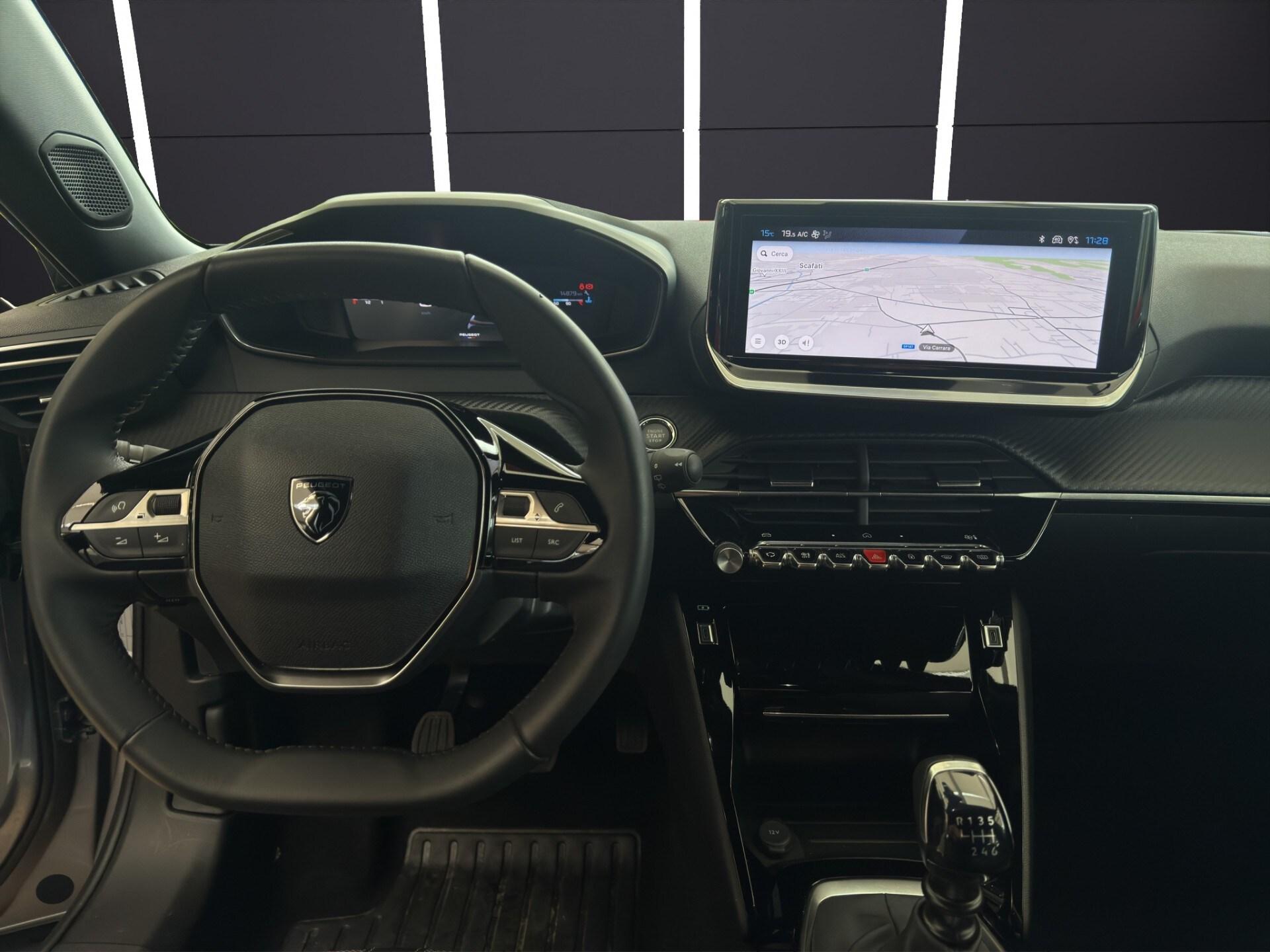 PEUGEOT 2008 PureTech 100 S&S Allure