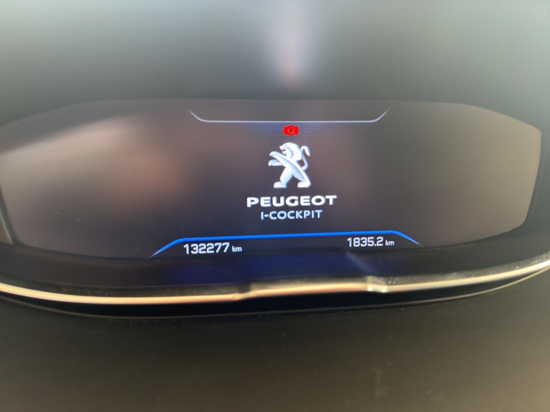 PEUGEOT 3008 BlueHDi 130 S&S EAT8 GT Line