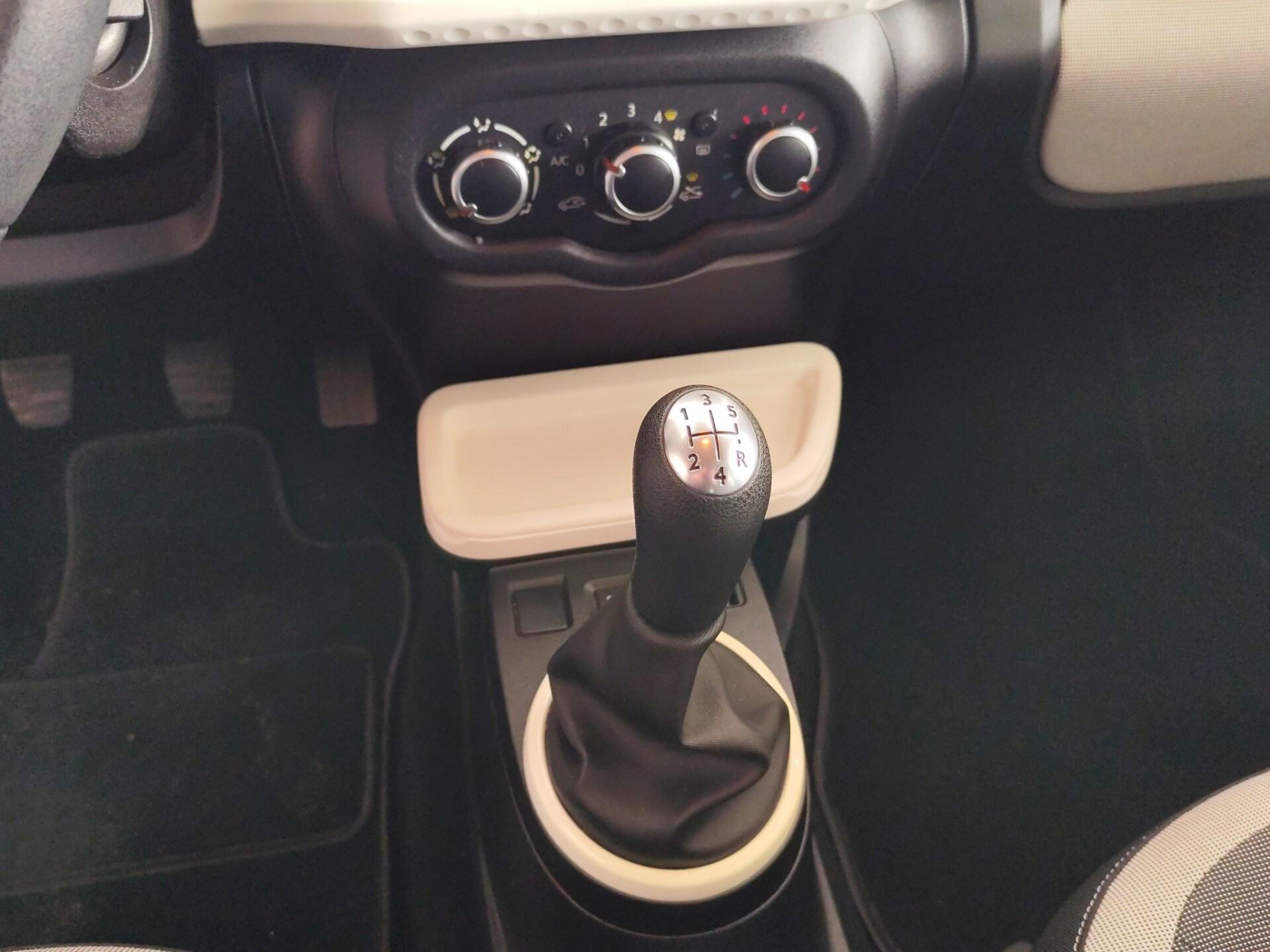 RENAULT Twingo SCe Life