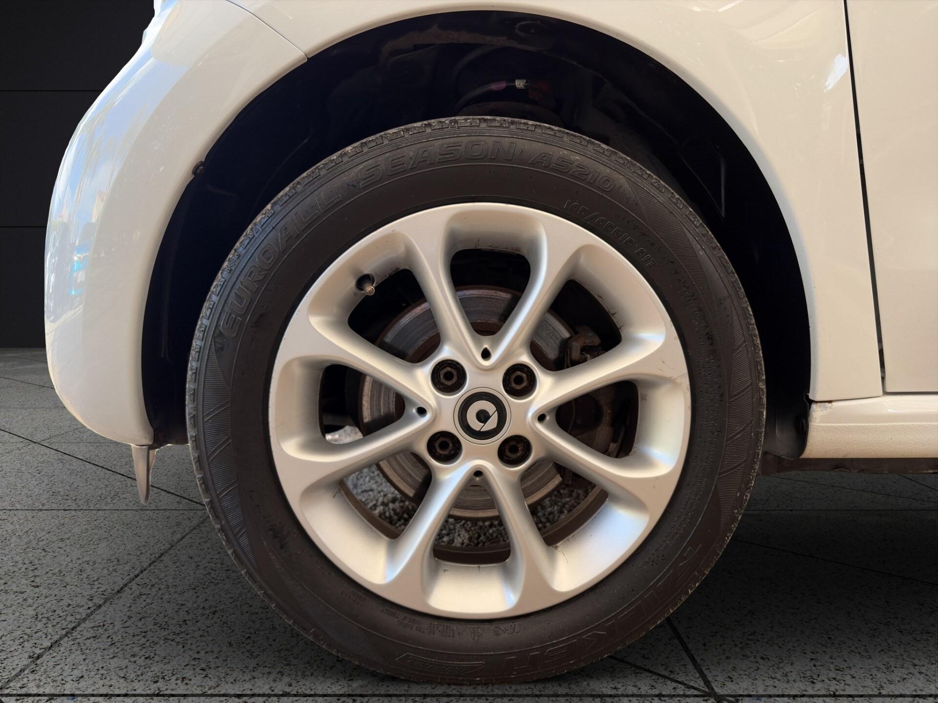 SMART forfour 70 1.0 Proxy