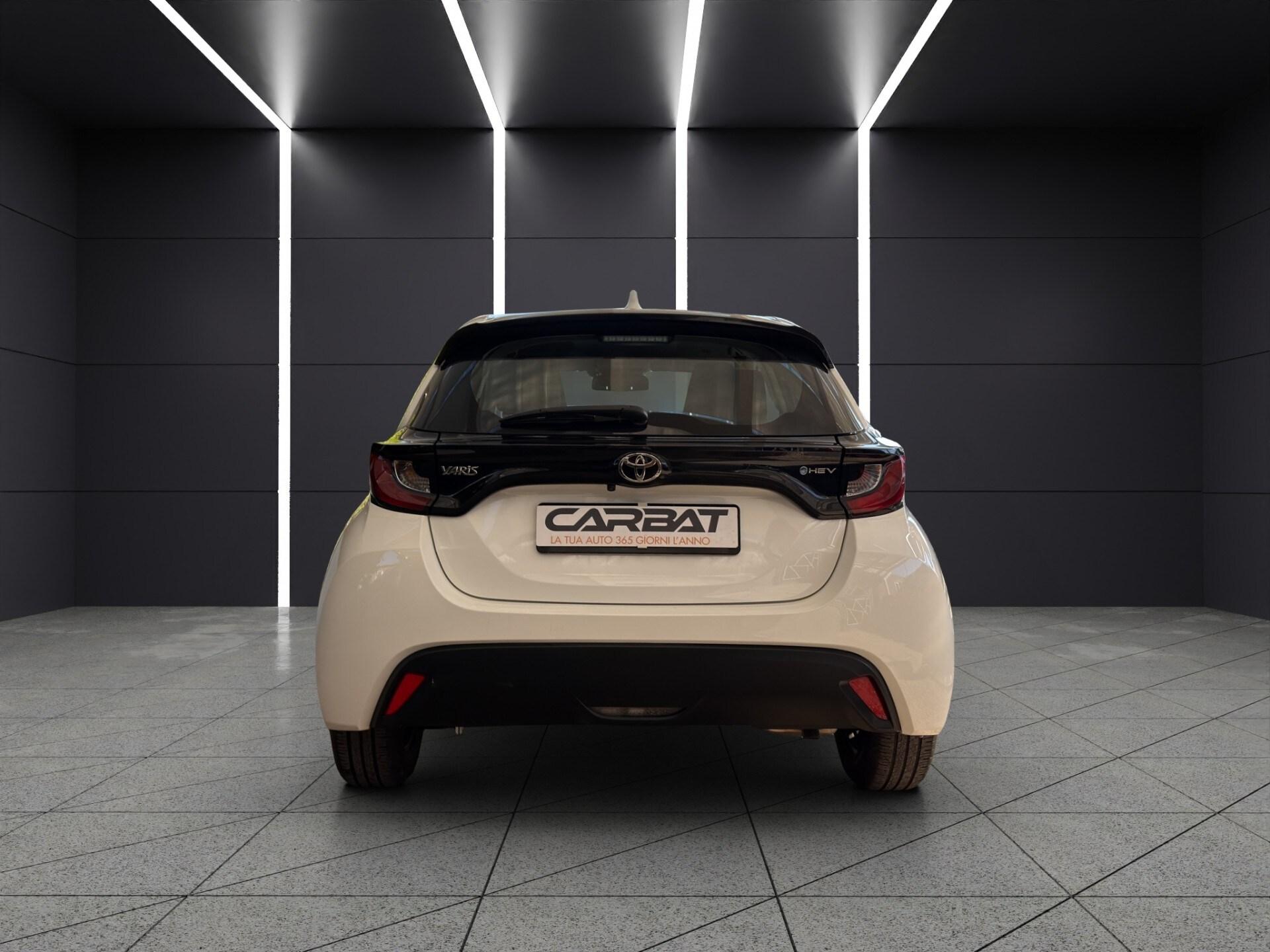 TOYOTA Yaris 1.5 Hybrid 5 porte Active