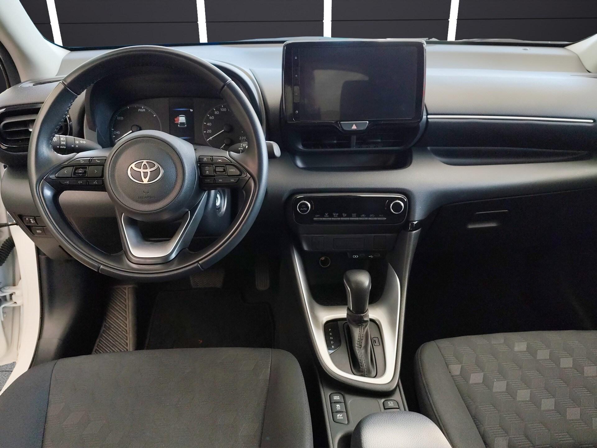 TOYOTA Yaris 1.5 Hybrid 5 porte Active