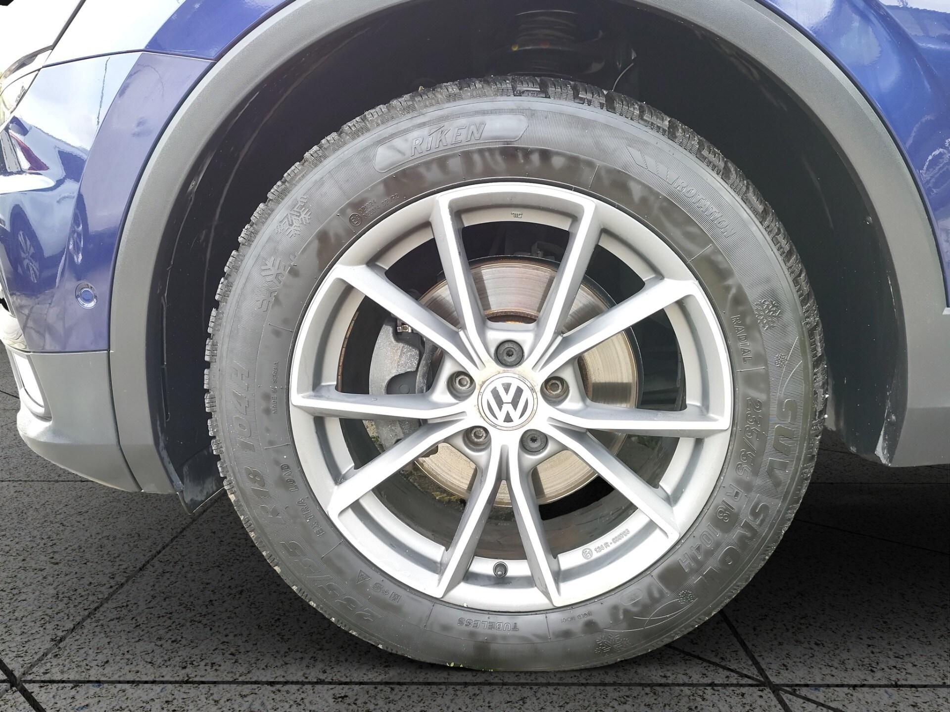 VOLKSWAGEN Tiguan 2.0 TDI SCR DSG 4MOTION Executive BMT