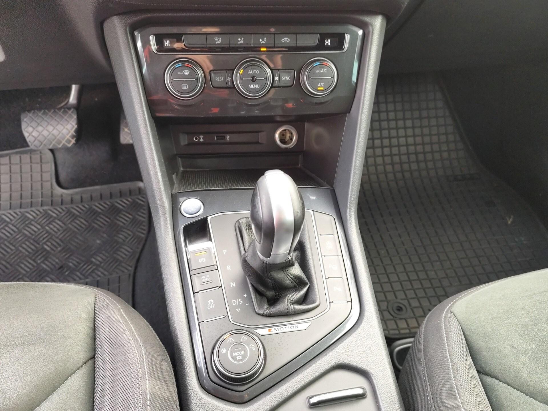 VOLKSWAGEN Tiguan 2.0 TDI SCR DSG 4MOTION Executive BMT