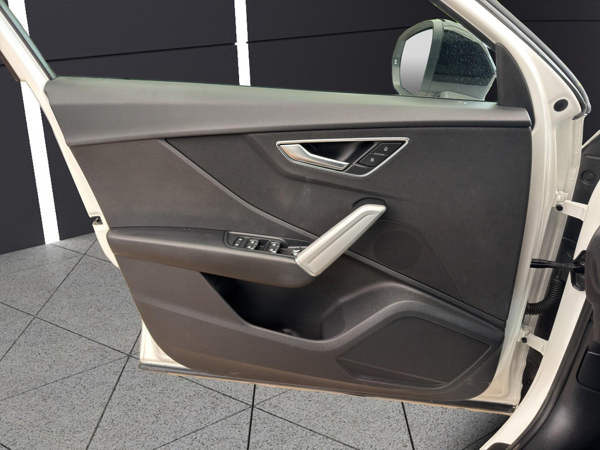 AUDI Q2 30 TDI S tronic S line Edition