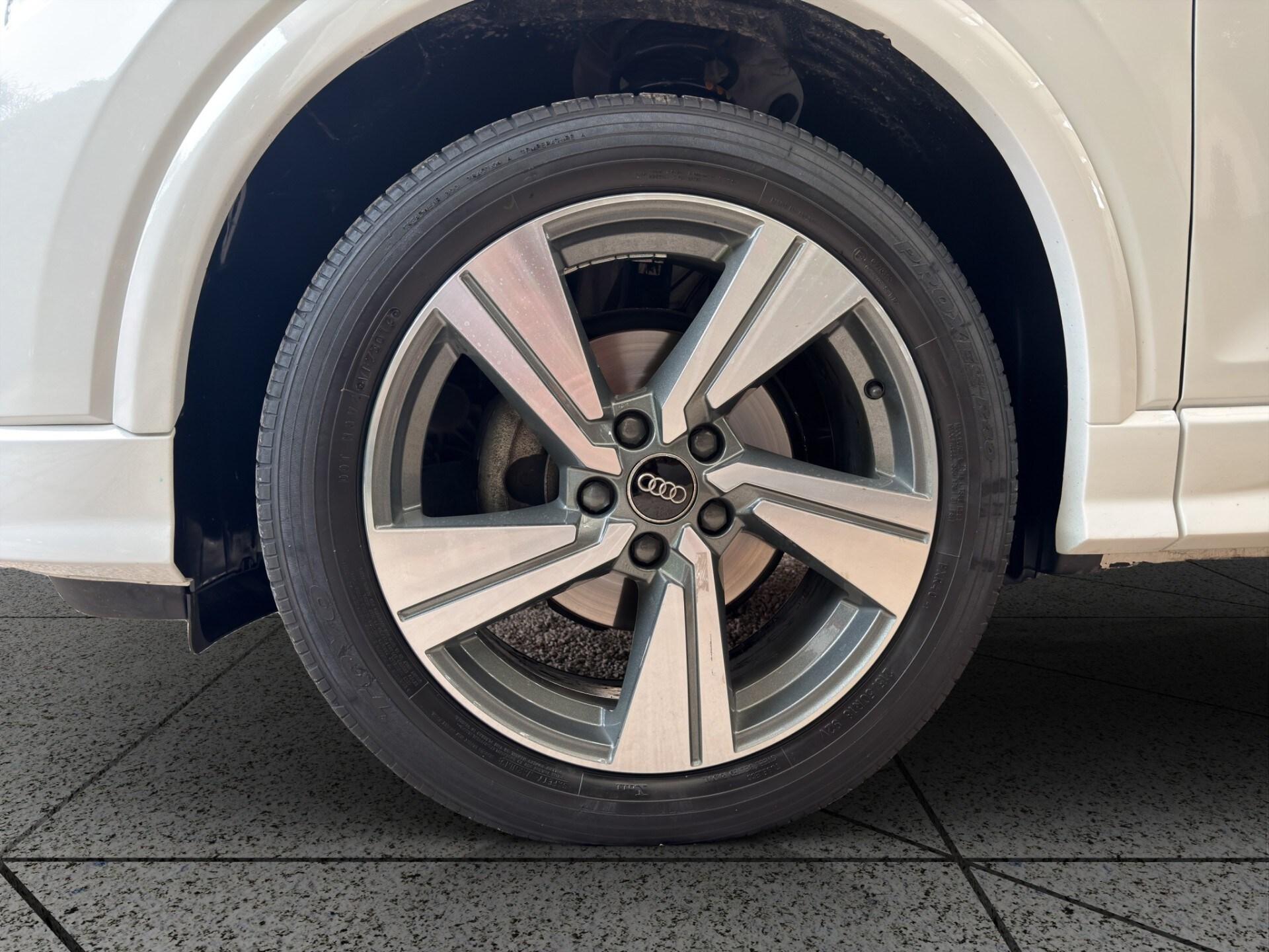 AUDI Q2 30 TDI S tronic S line Edition