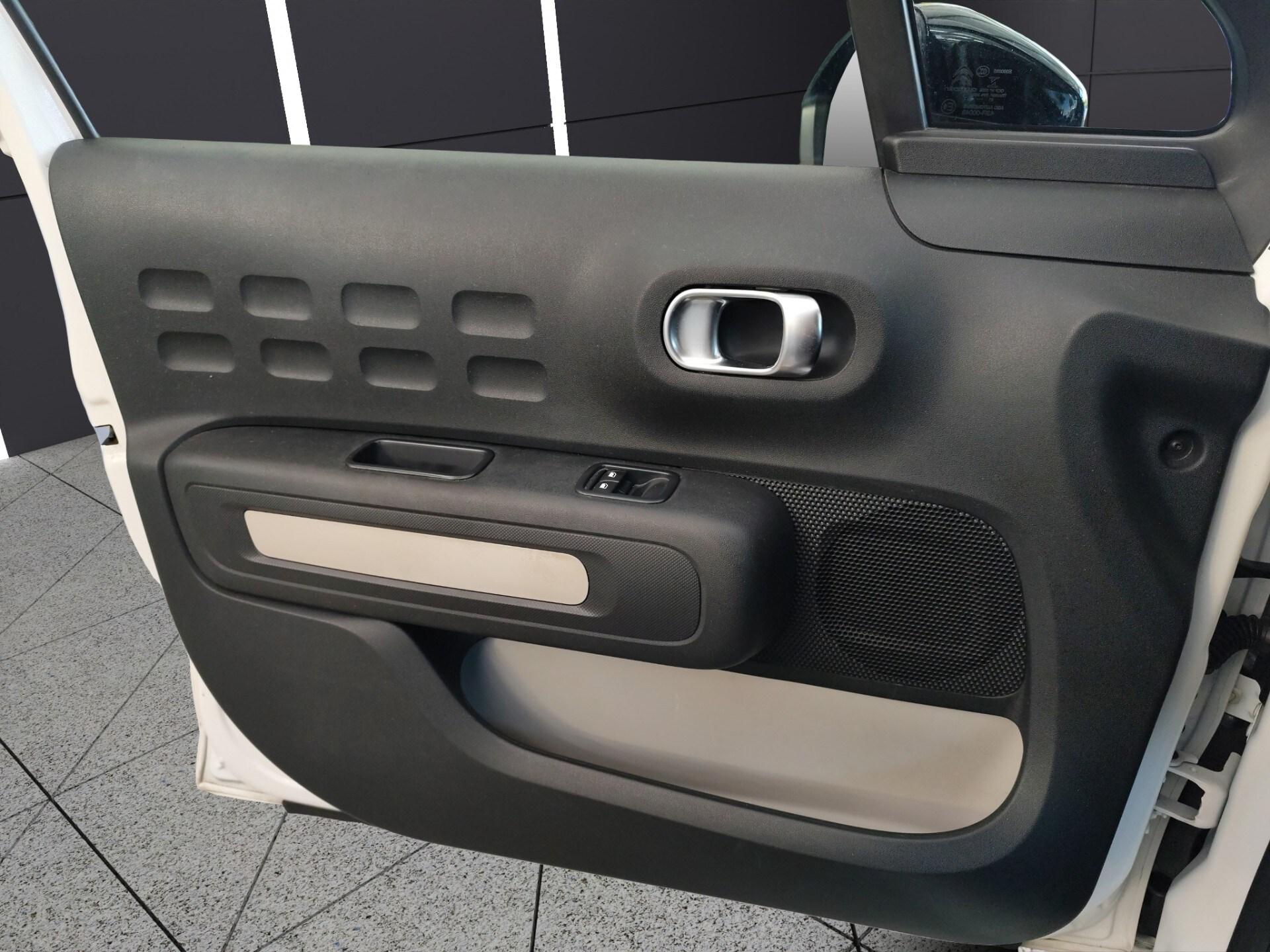 CITROEN C3 BlueHDi 100 S&S C-Series