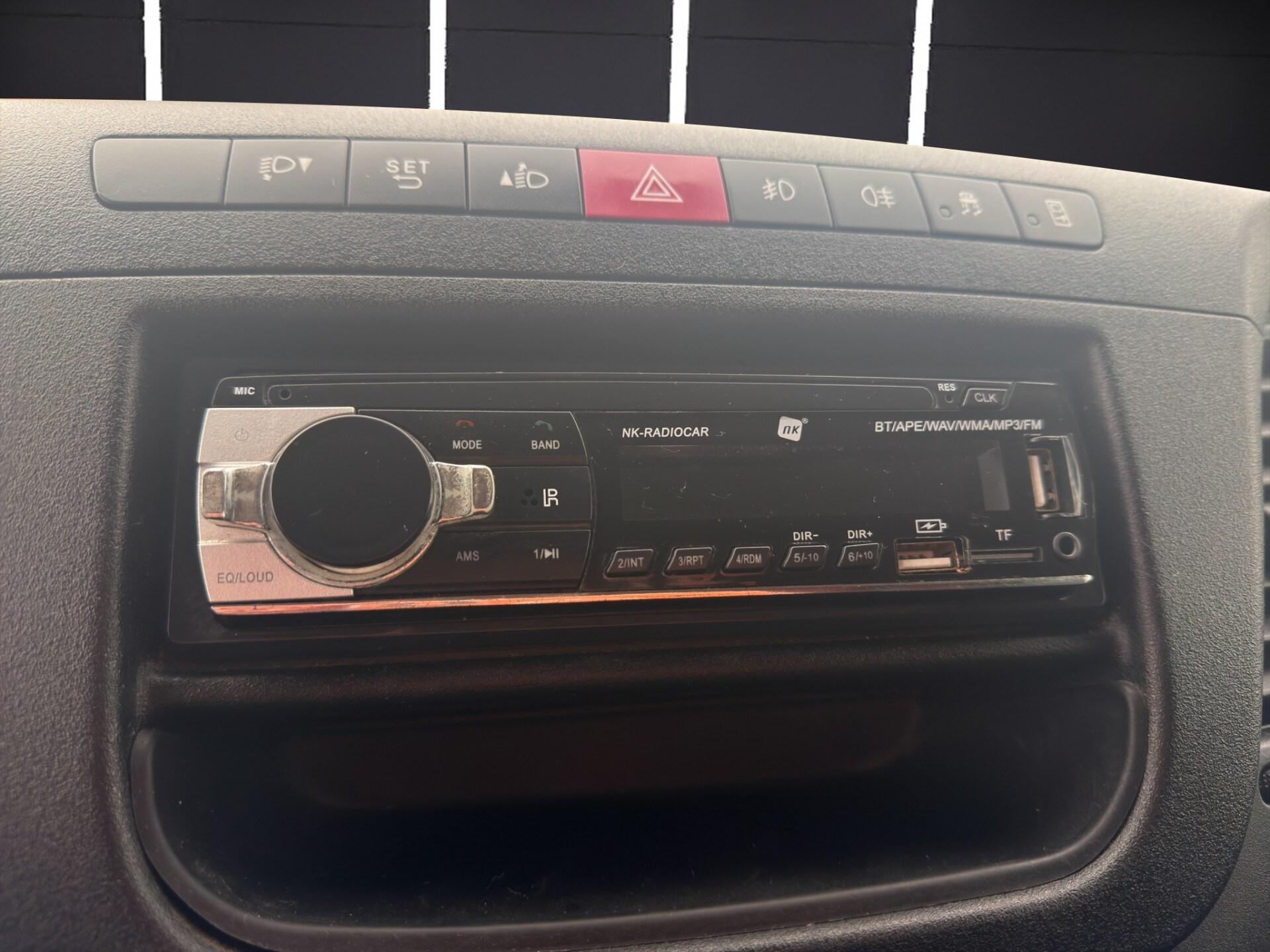 IVECO Daily 35C14H BTor 2.3 HPT PL-RG Cabinato