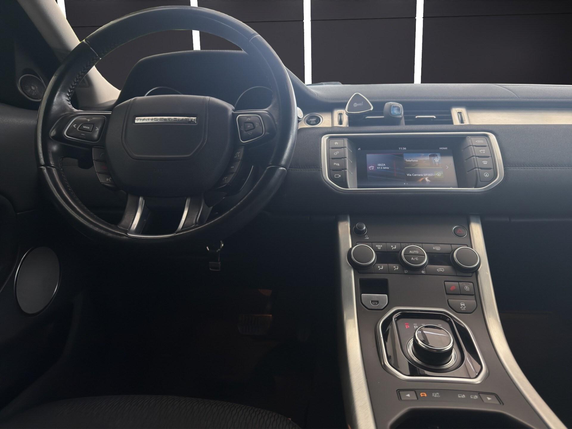 LAND ROVER Range Rover Evoque 2.0 TD4 180 CV 5p. Pure