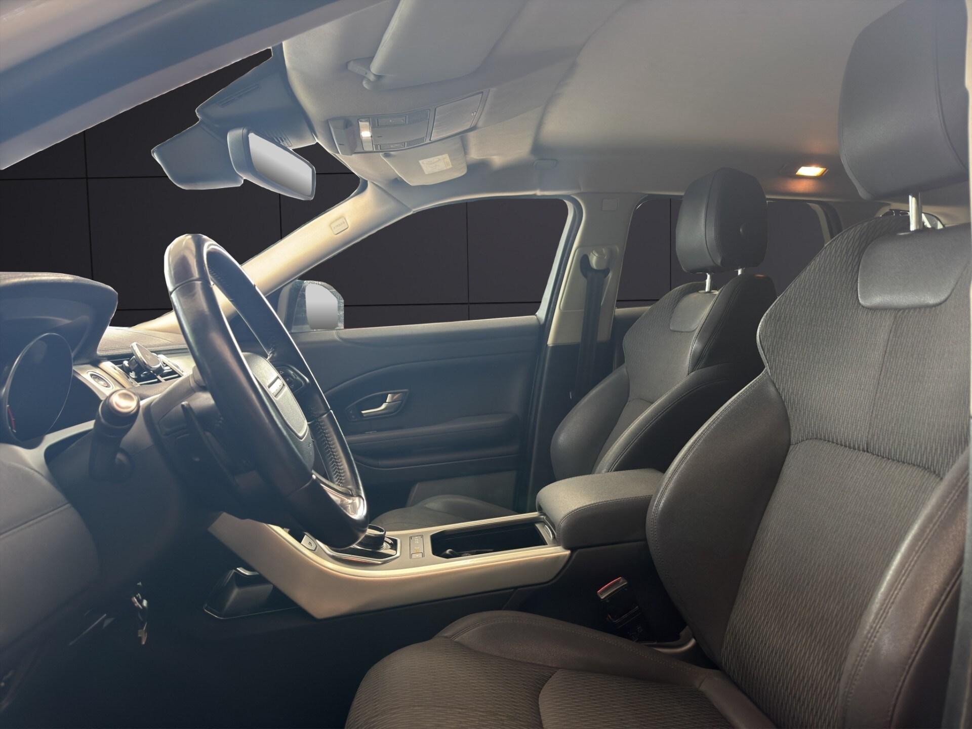 LAND ROVER Range Rover Evoque 2.0 TD4 180 CV 5p. Pure