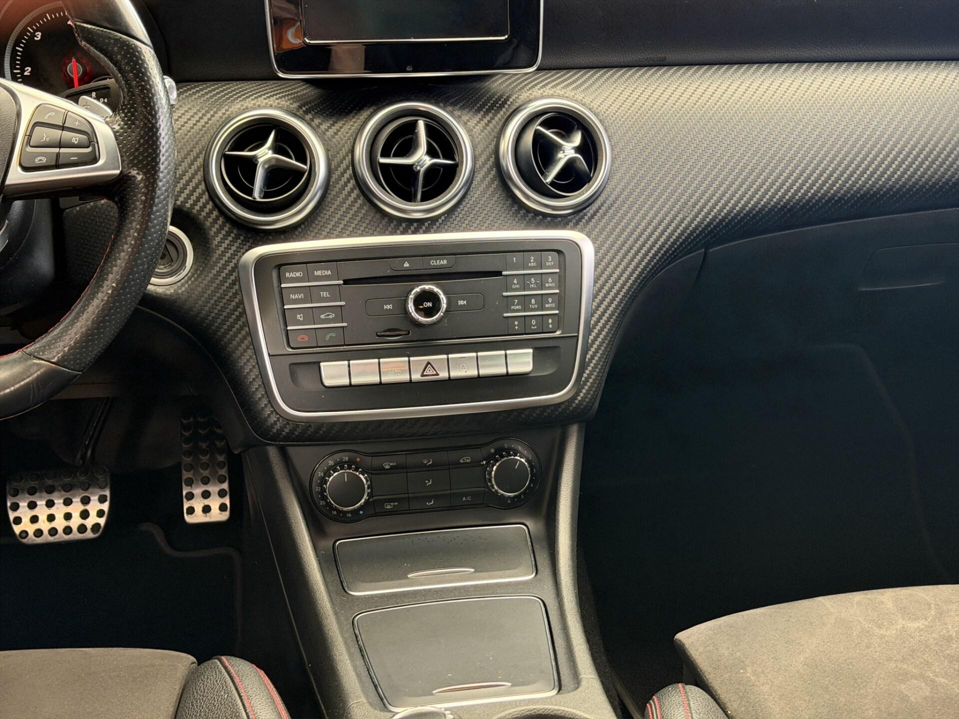 MERCEDES A 180 d Automatic Premium