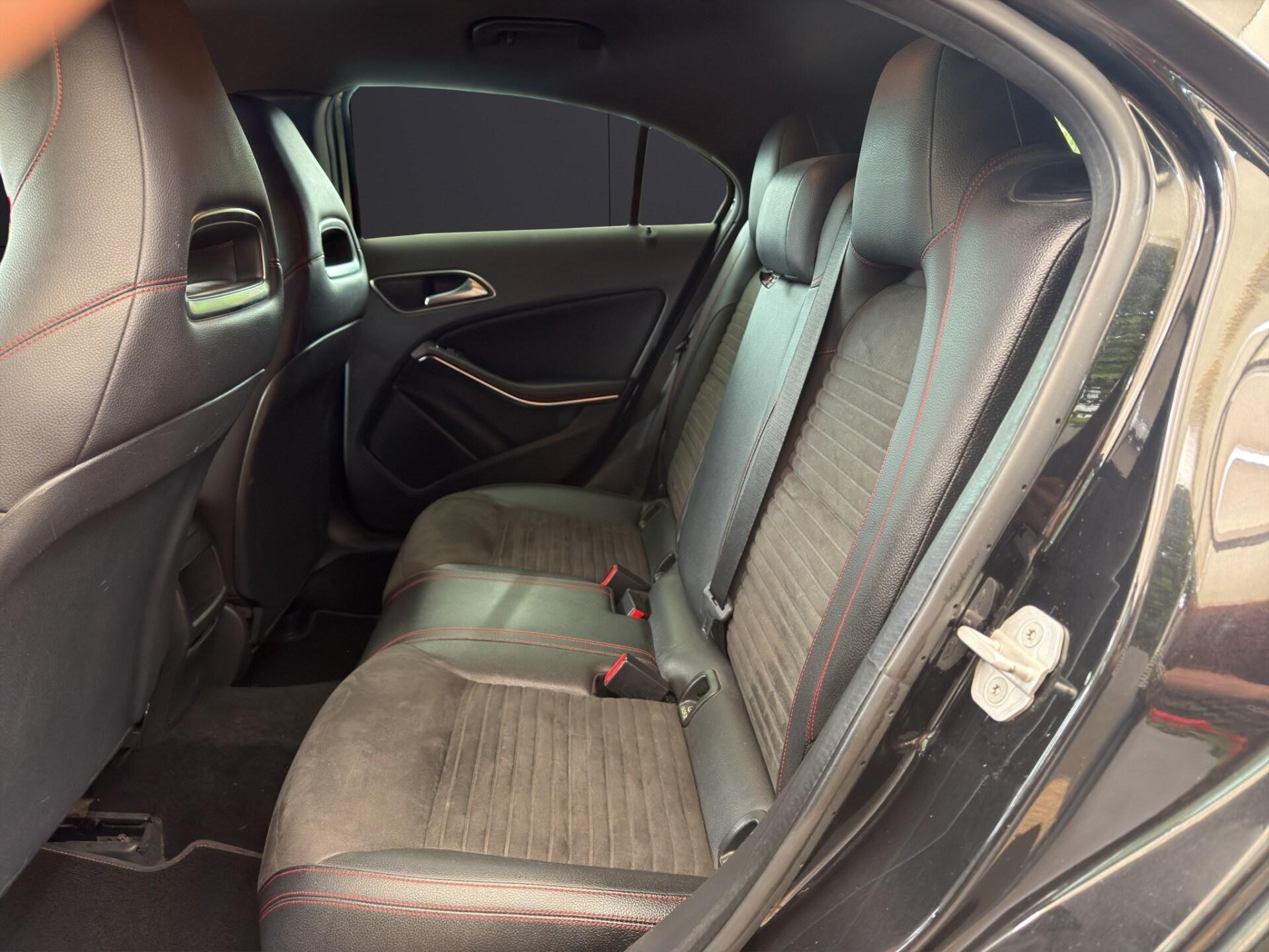 MERCEDES A 180 d Automatic Premium