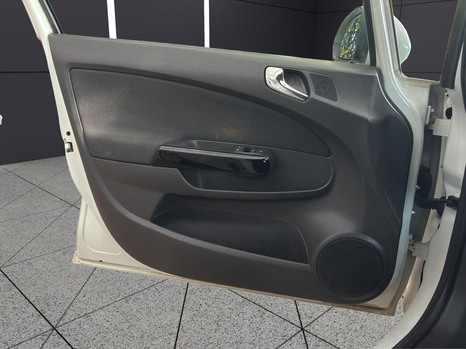 OPEL Corsa 1.2 85CV 5 porte GPL-TECH Edition