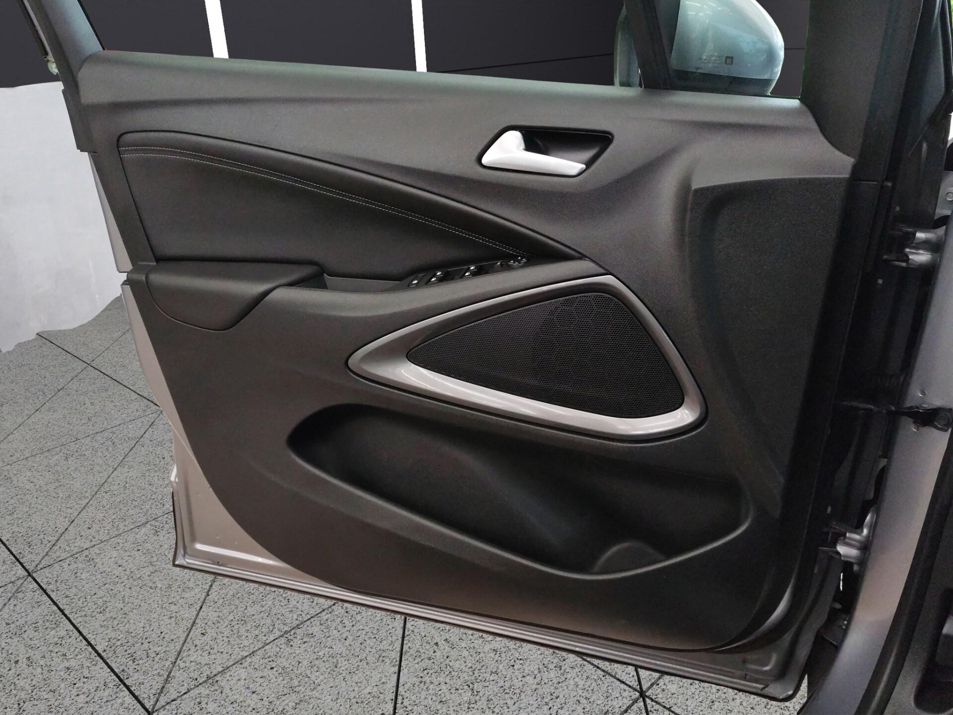 OPEL Crossland X 1.5 ECOTEC D 120 CV Start&Stop aut. Innovation