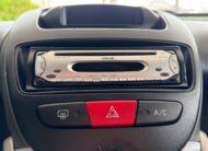 PEUGEOT 1.0 68CV 3p. Sweet Years