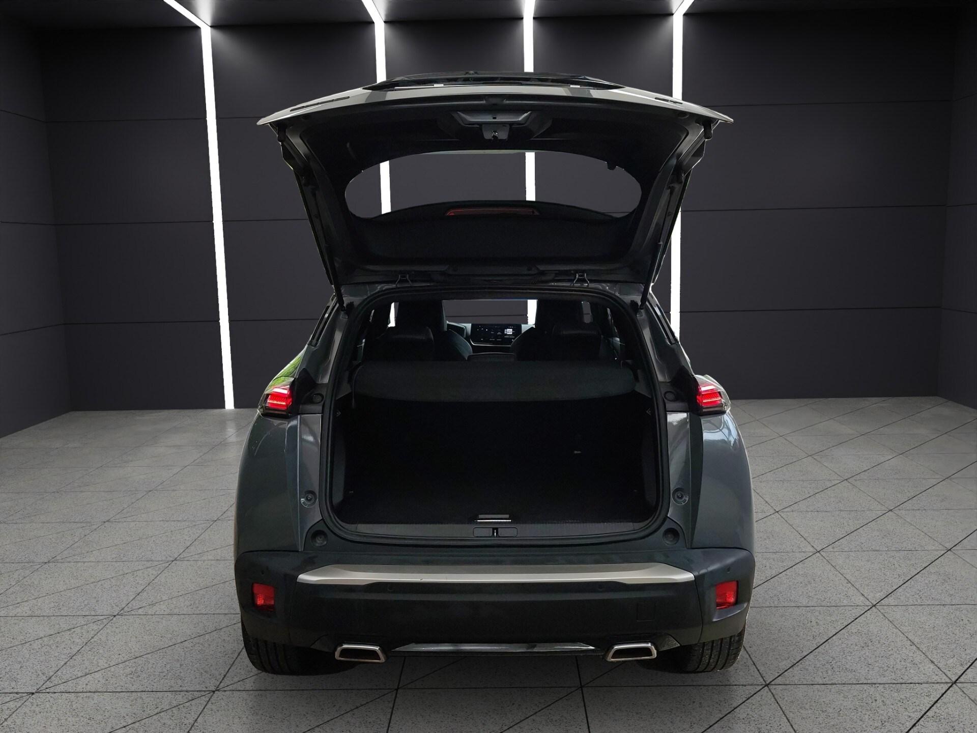 PEUGEOT 2008 PureTech 130 S&S EAT8 GT