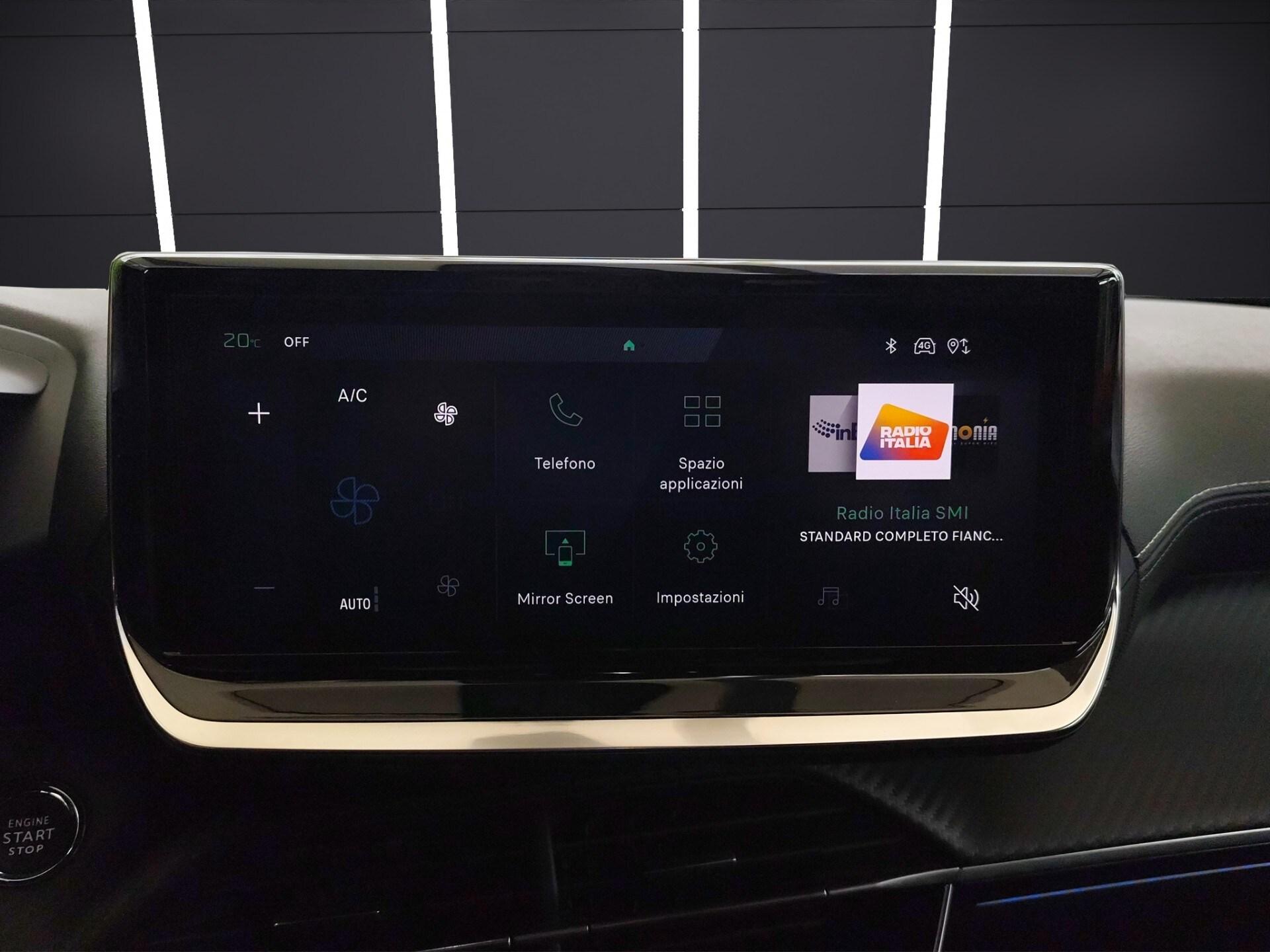 PEUGEOT 2008 PureTech 130 S&S EAT8 GT