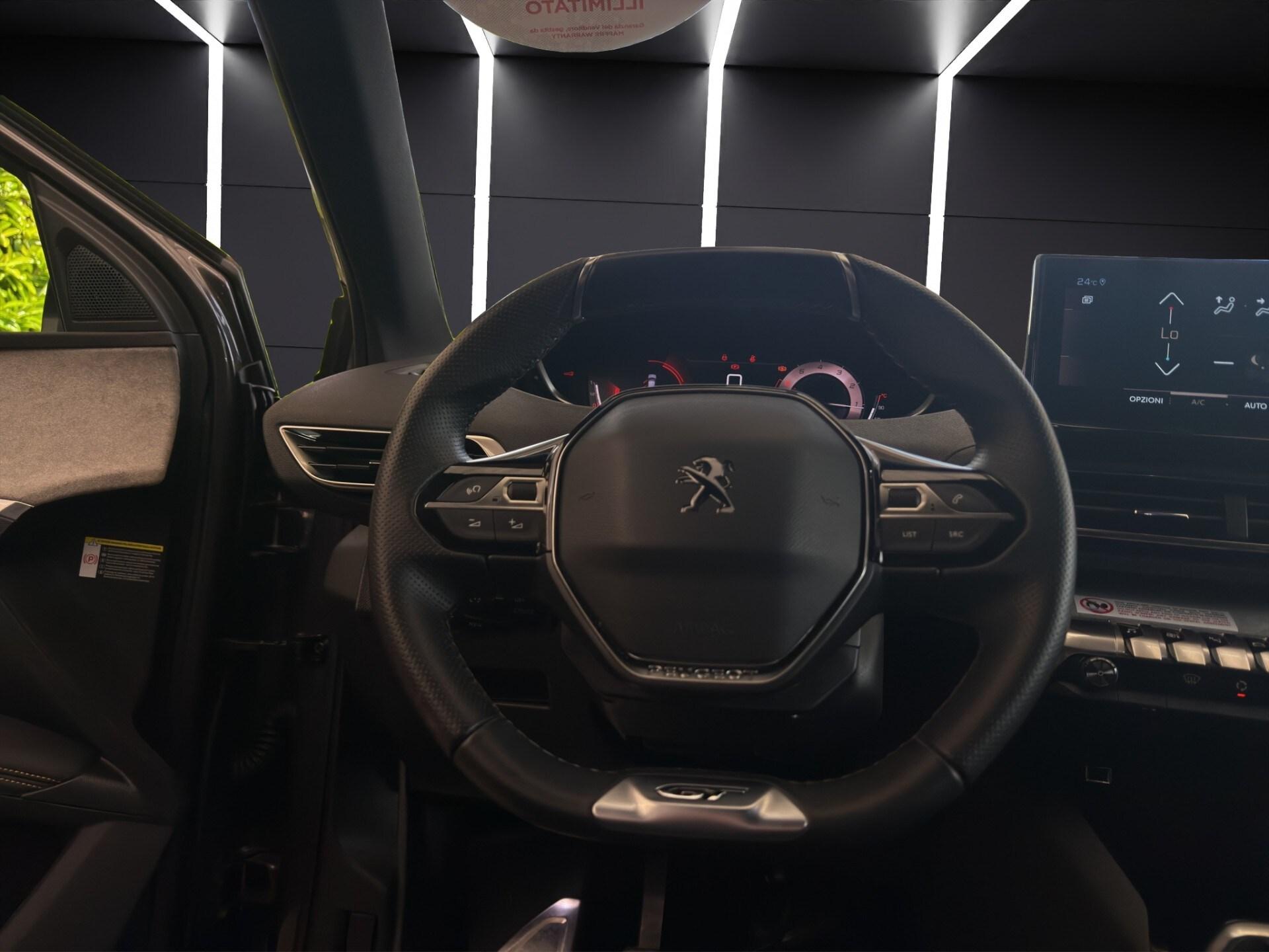 PEUGEOT 3008 PureTech Turbo 130 S&S GT