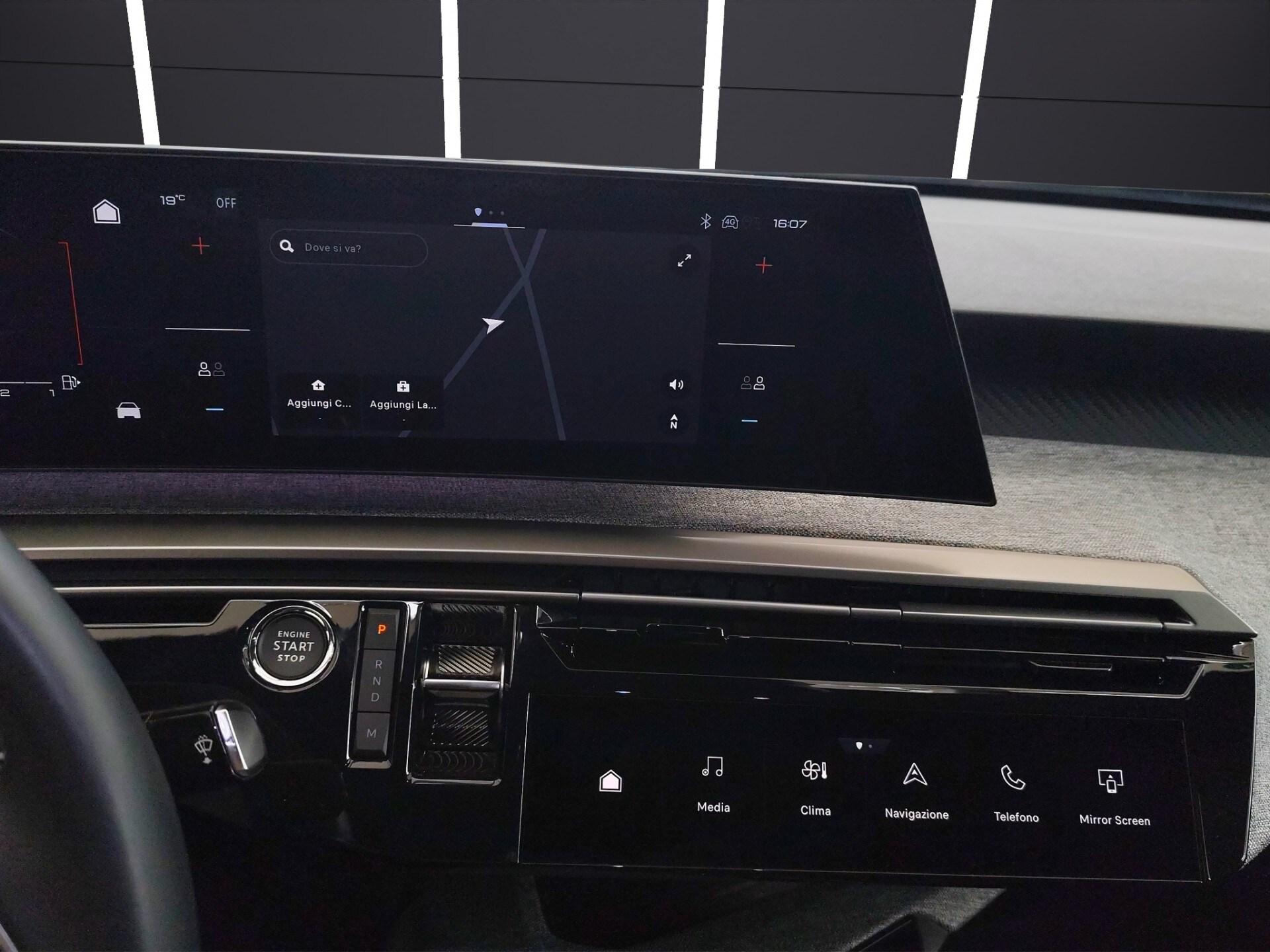 PEUGEOT 3008 Hybrid 145 e-DCS6 Allure