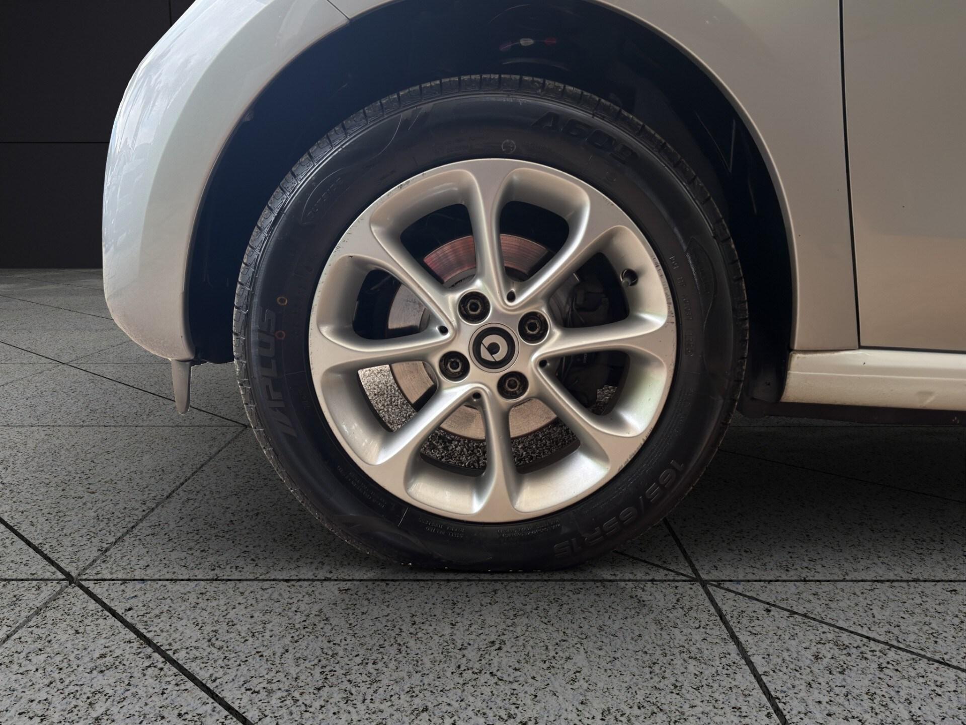 SMART forfour 70 1.0 Passion