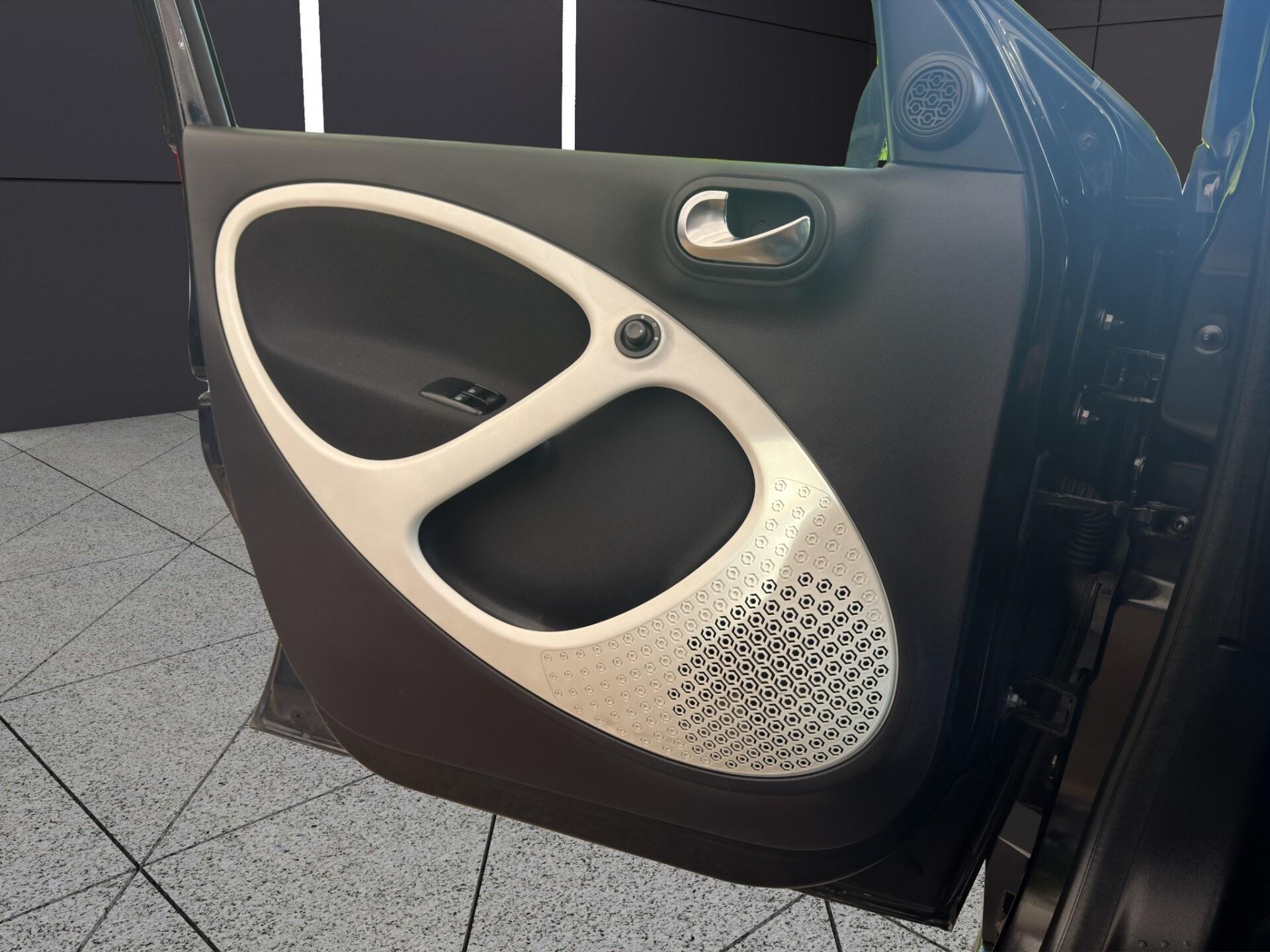 SMART forfour 70 1.0 Prime