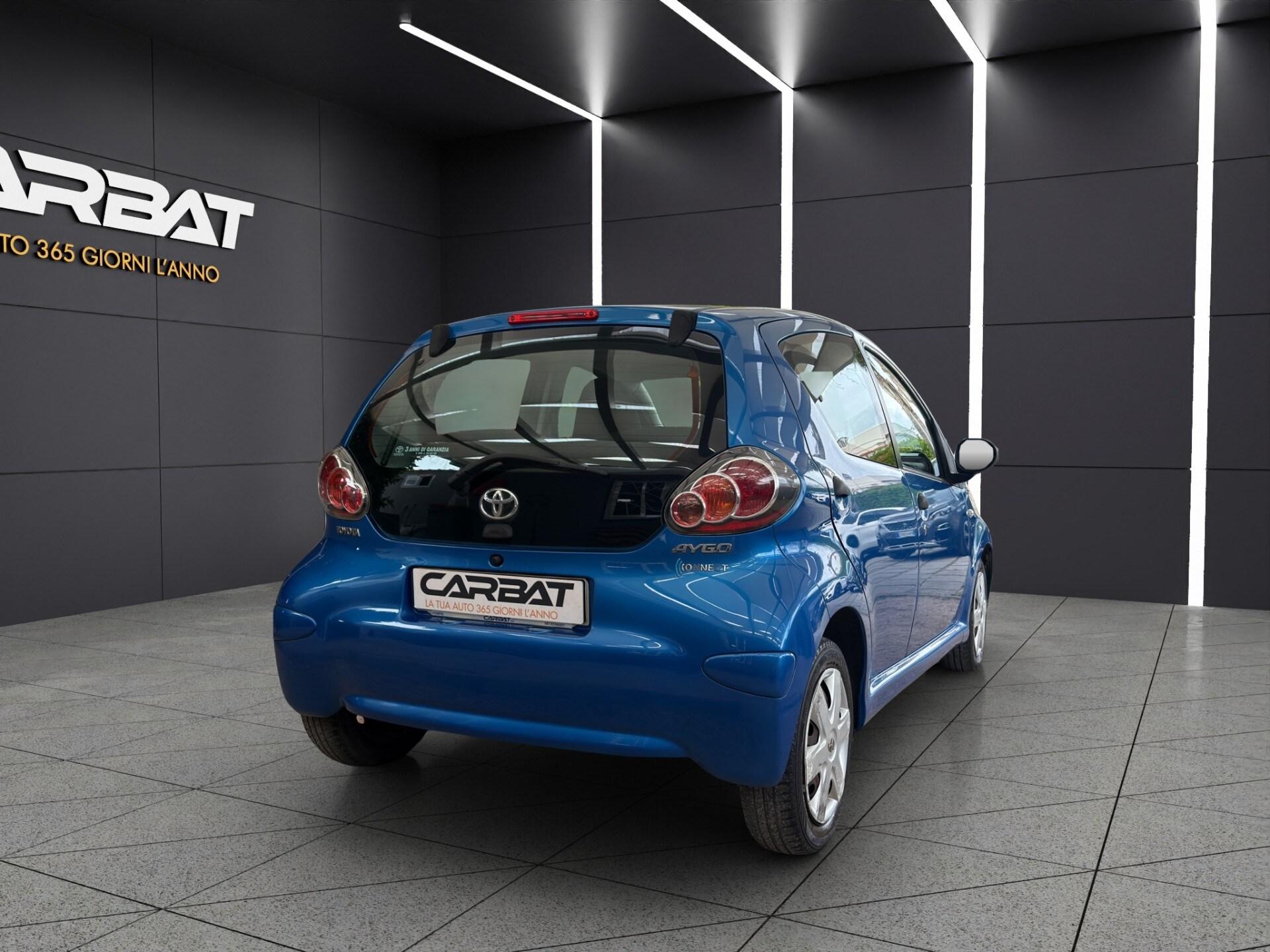 TOYOTA Aygo 1.0 12V VVT-i 5 porte Now Connect