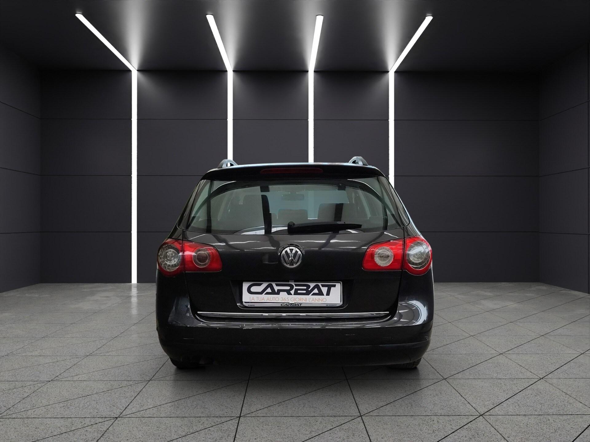 VOLKSWAGEN Passat 1.9 TDI/105CV Var. Comfortline