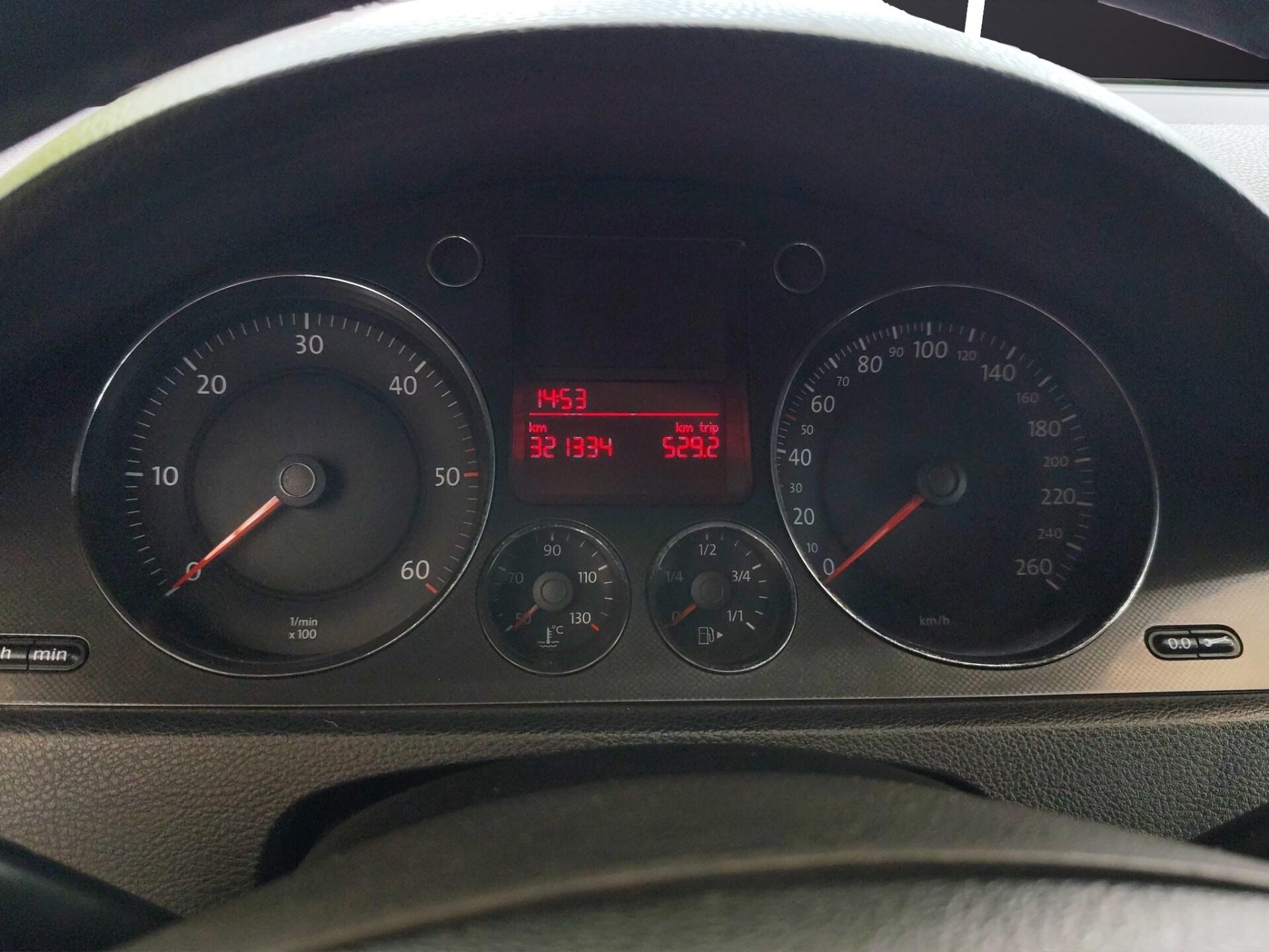 VOLKSWAGEN Passat 1.9 TDI/105CV Var. Comfortline