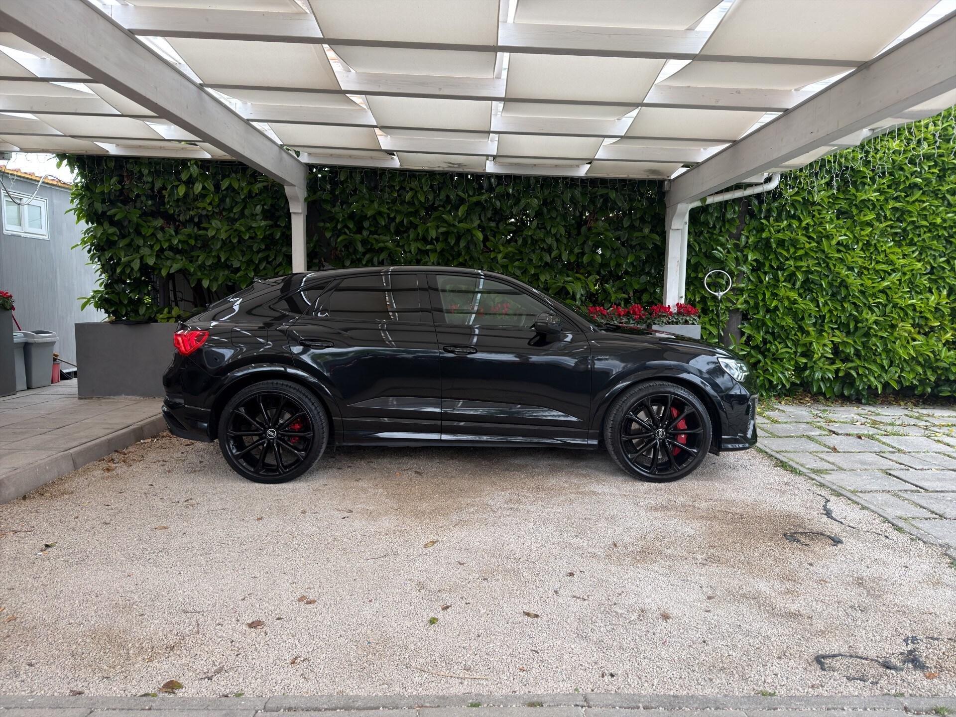 AUDI RS Q3 SPB quattro S tronic