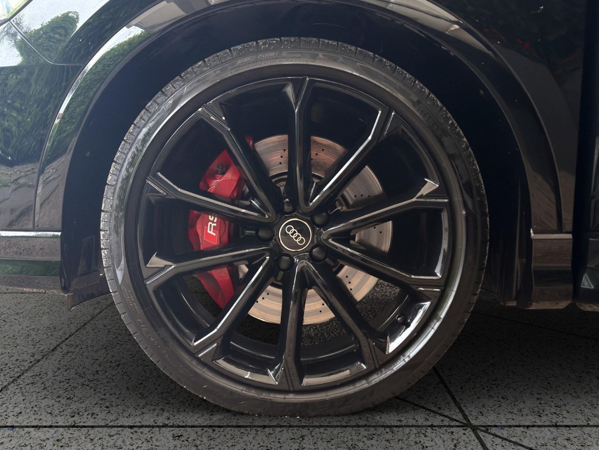 AUDI RS Q3 SPB quattro S tronic