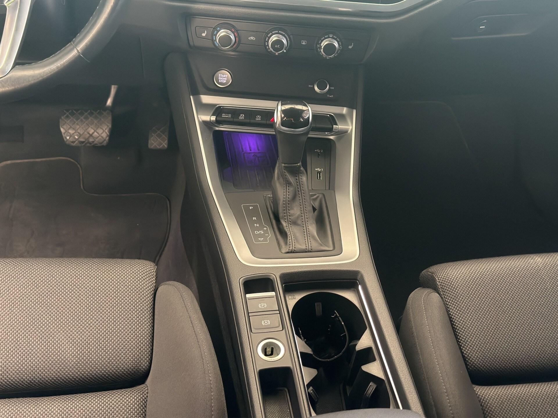 AUDI Q3 SPB 35 TDI S tronic S line edition