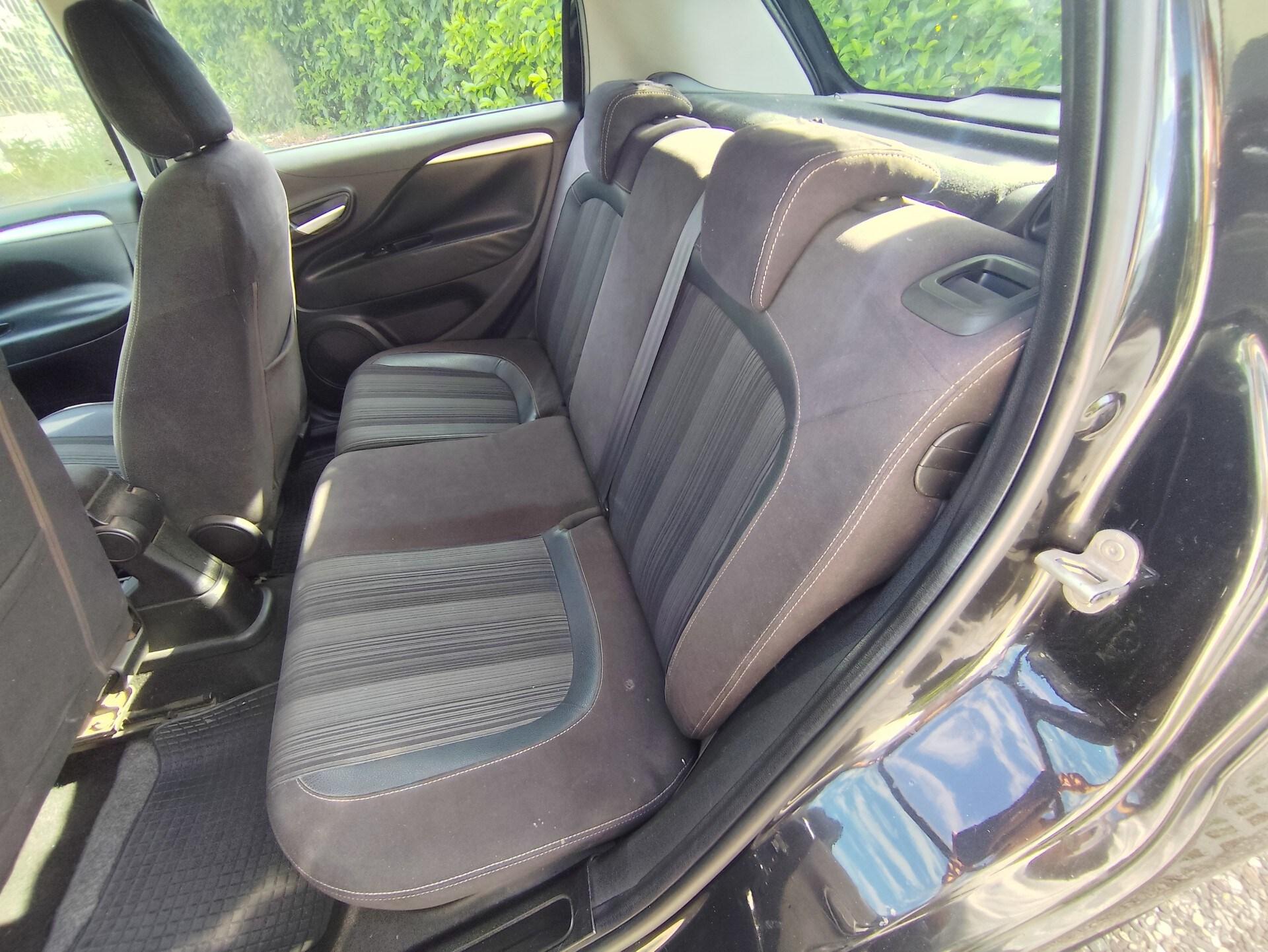 FIAT Punto Evo 1.4 5 porte Active Natural Power