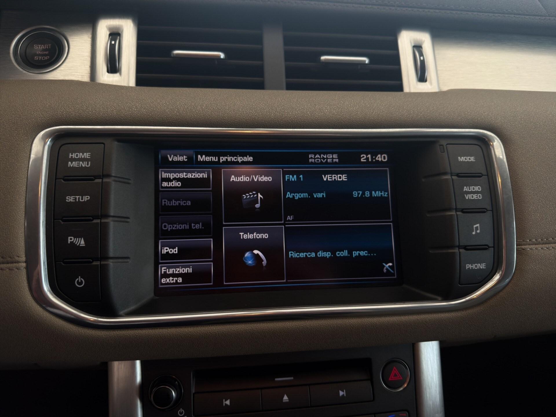 LAND ROVER Range Rover Evoque 2.2 TD4 5p. Pure Tech Pack