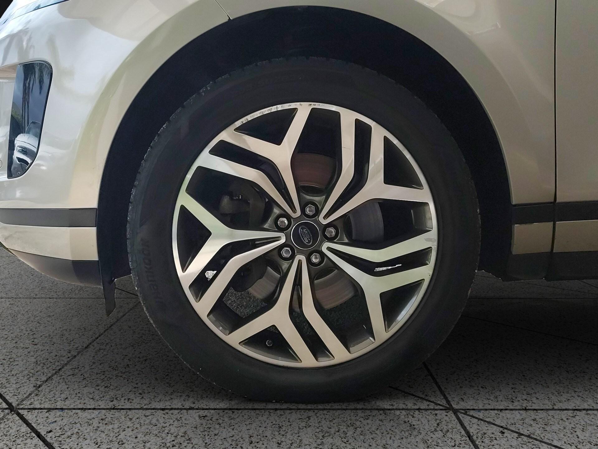 LAND ROVER Range Rover Evoque 2.0D I4-L.Flw 150CV AWD Aut R-Dynamic HSE