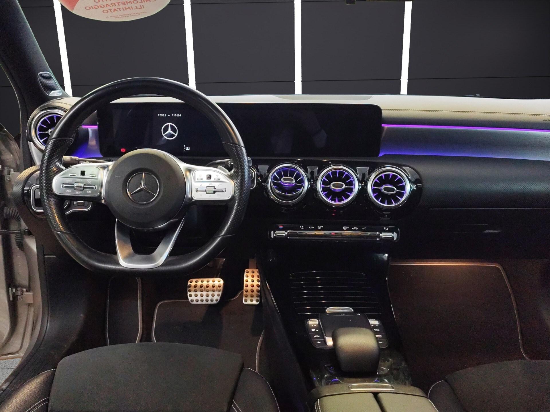 MERCEDES A 200 d Automatic Executive