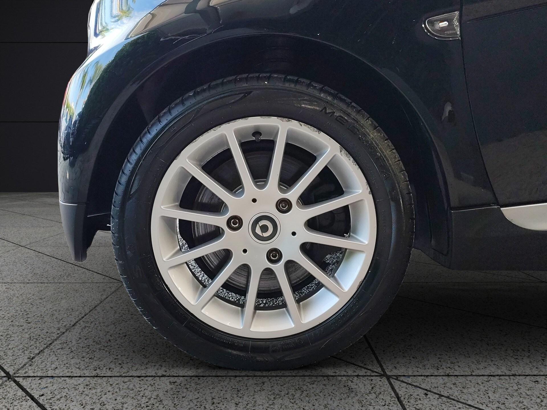 SMART fortwo 1000 52 kW coupé pulse