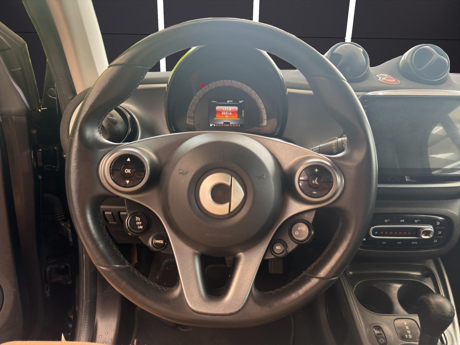 SMART fortwo 70 1.0 twinamic Passion