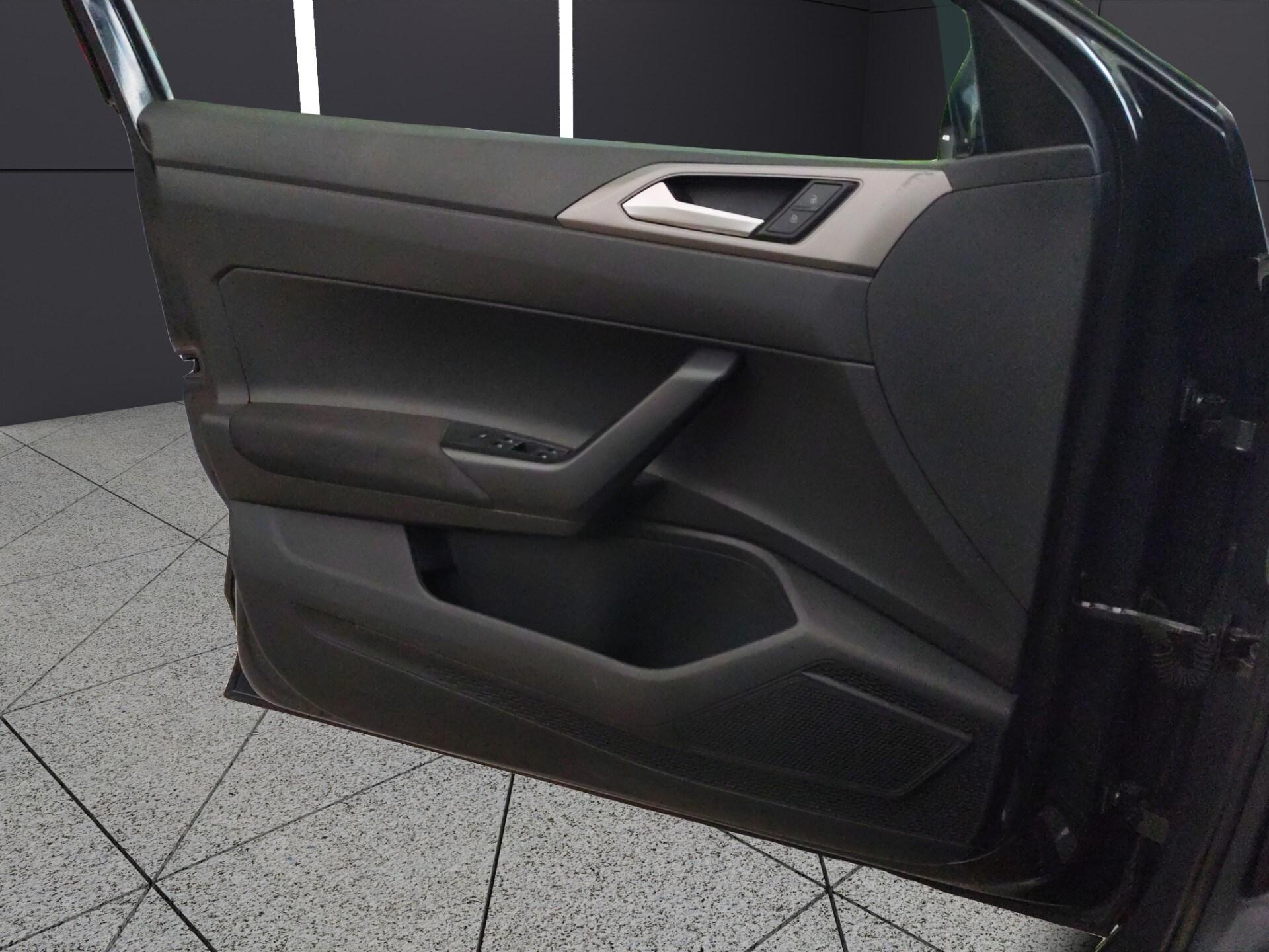 VOLKSWAGEN Polo 1.0 MPI 5p. Trendline BlueMotion Technology