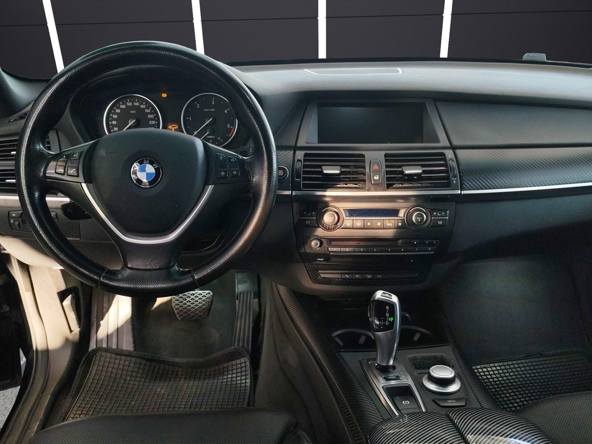 BMW X5 3.0d cat Attiva