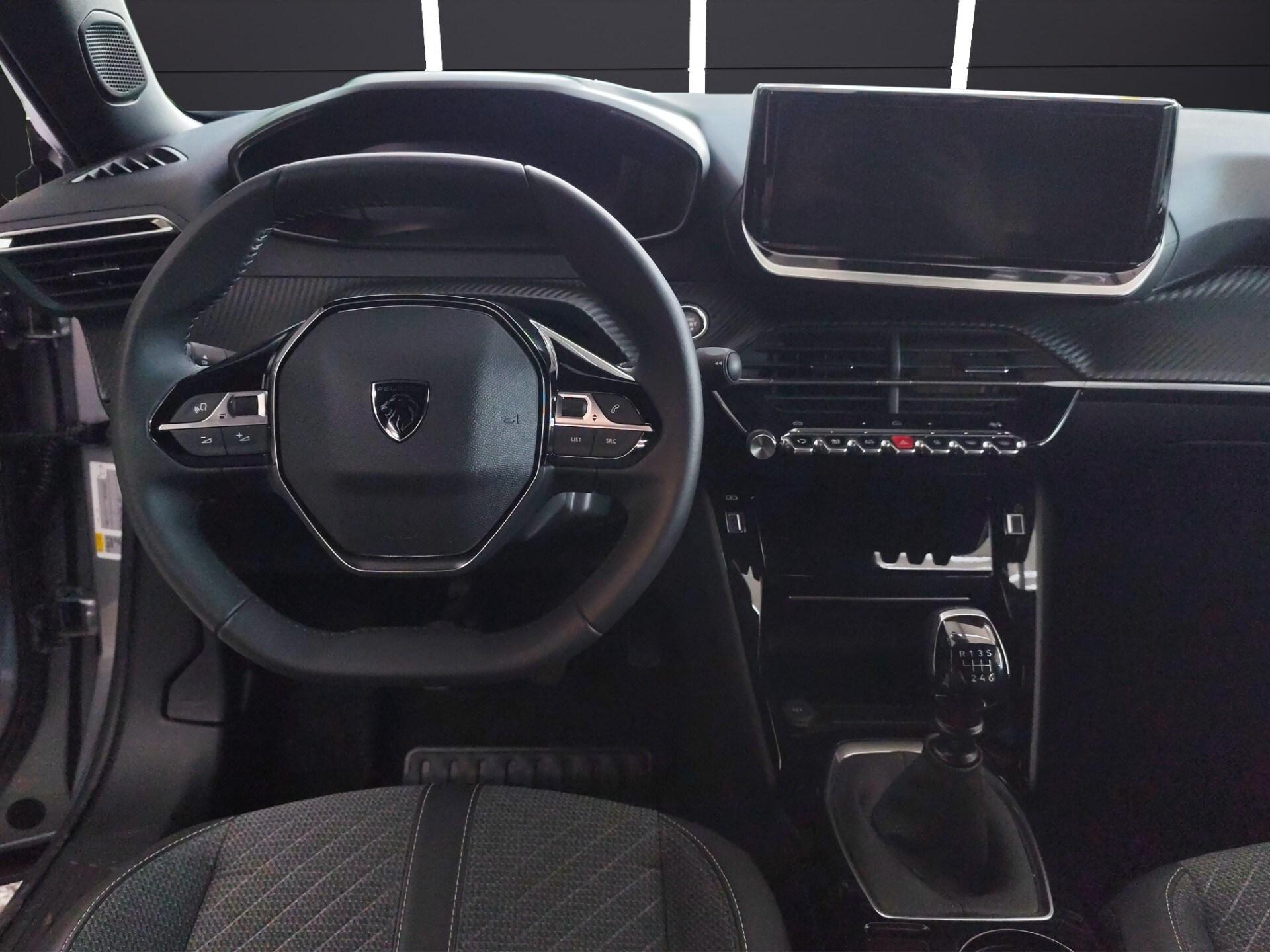 PEUGEOT 2008 PureTech 100 S&S Style