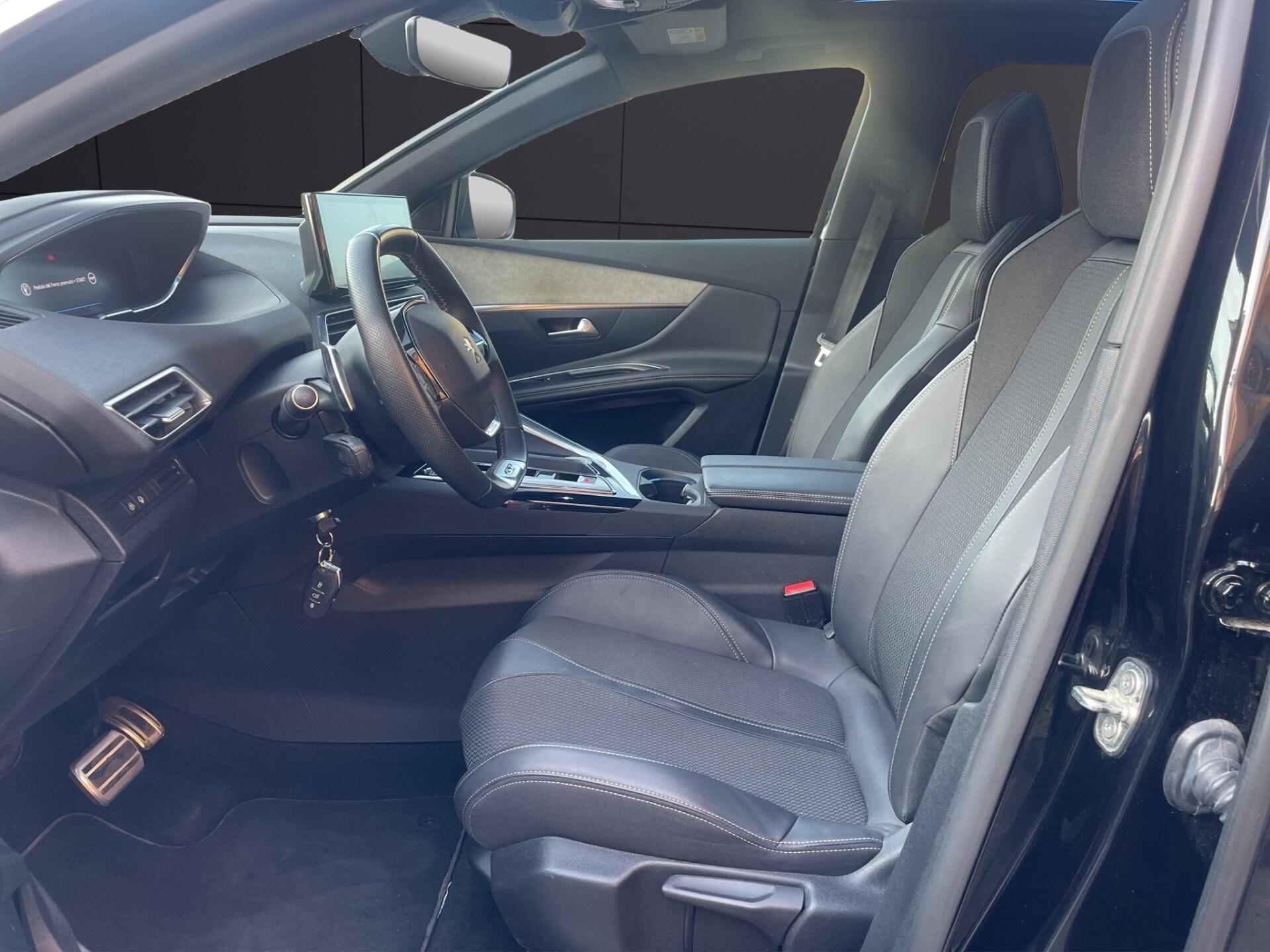 PEUGEOT 3008 BlueHDi 130 S&S EAT8 GT