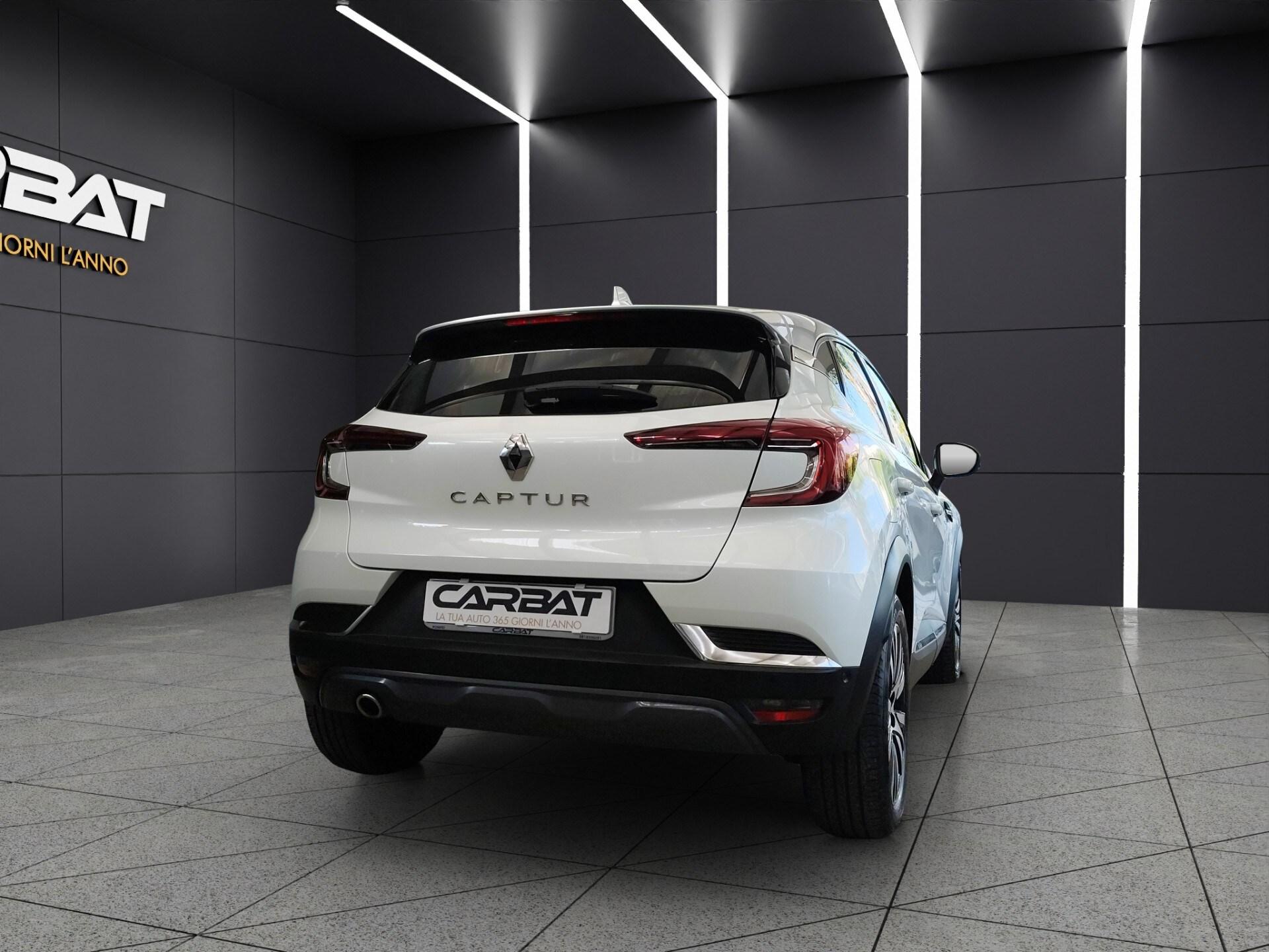 RENAULT Captur Blue dCi 115 CV EDC Initiale Paris