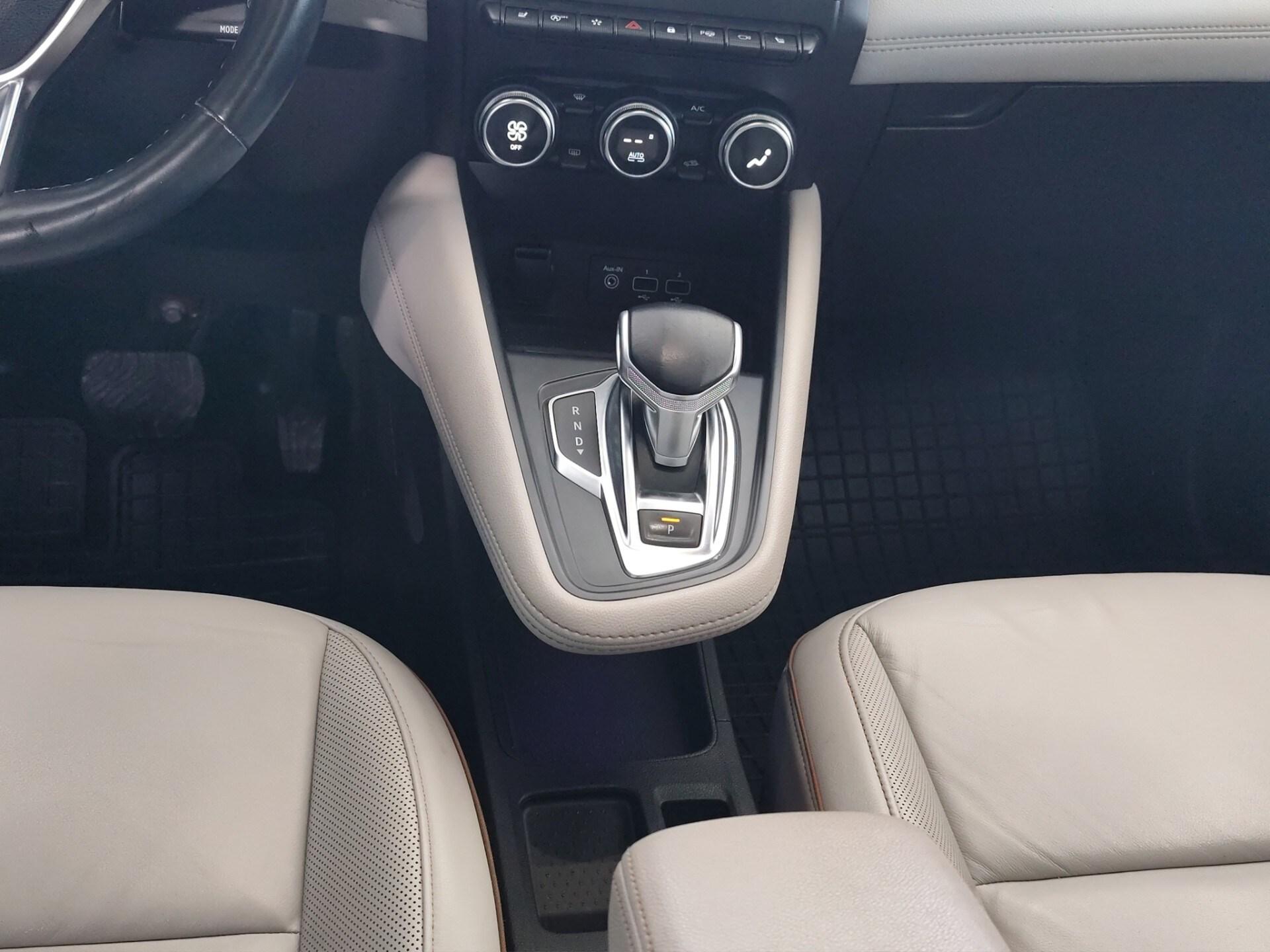 RENAULT Captur Blue dCi 115 CV EDC Initiale Paris