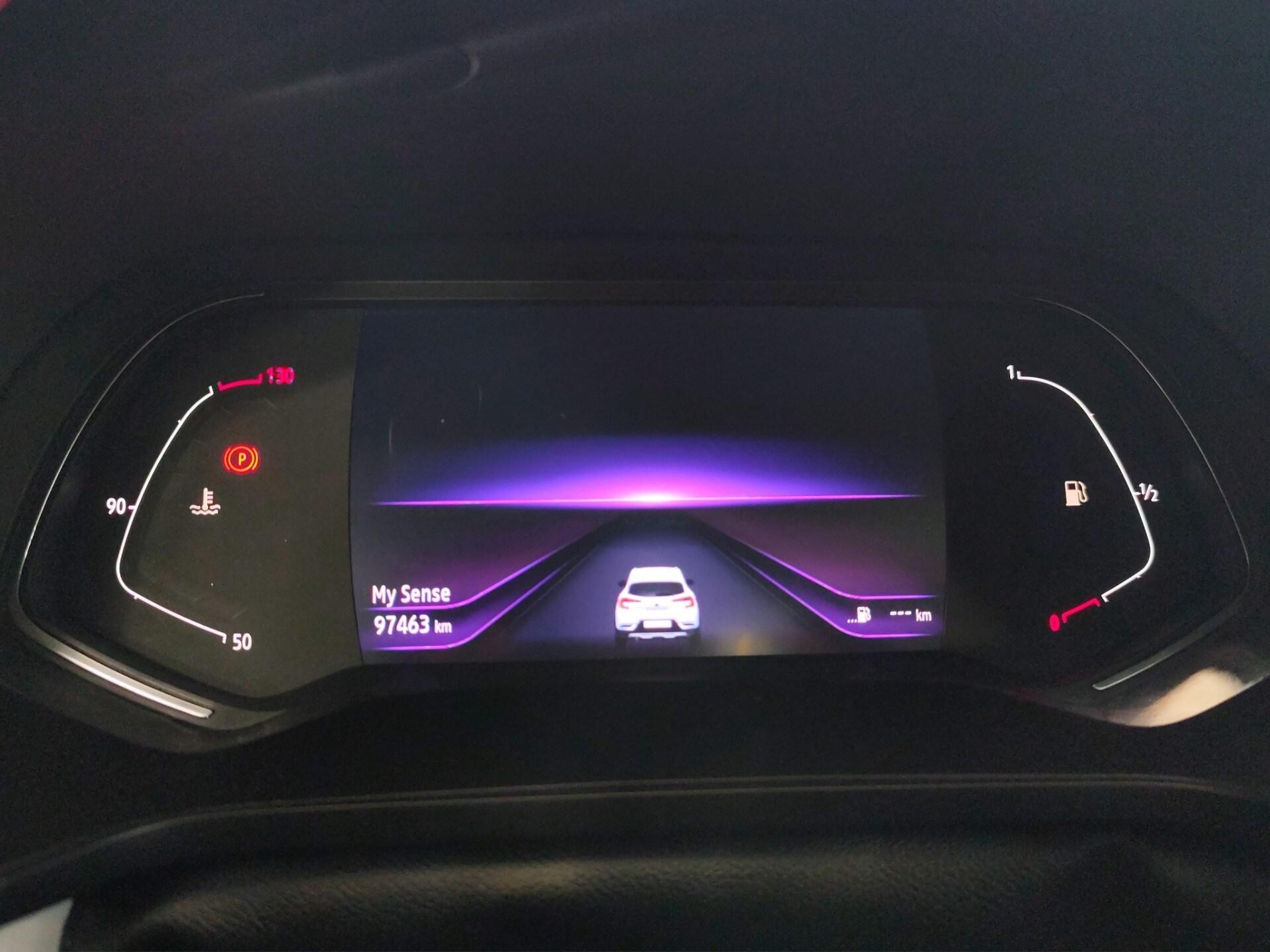 RENAULT Captur Blue dCi 115 CV EDC Initiale Paris