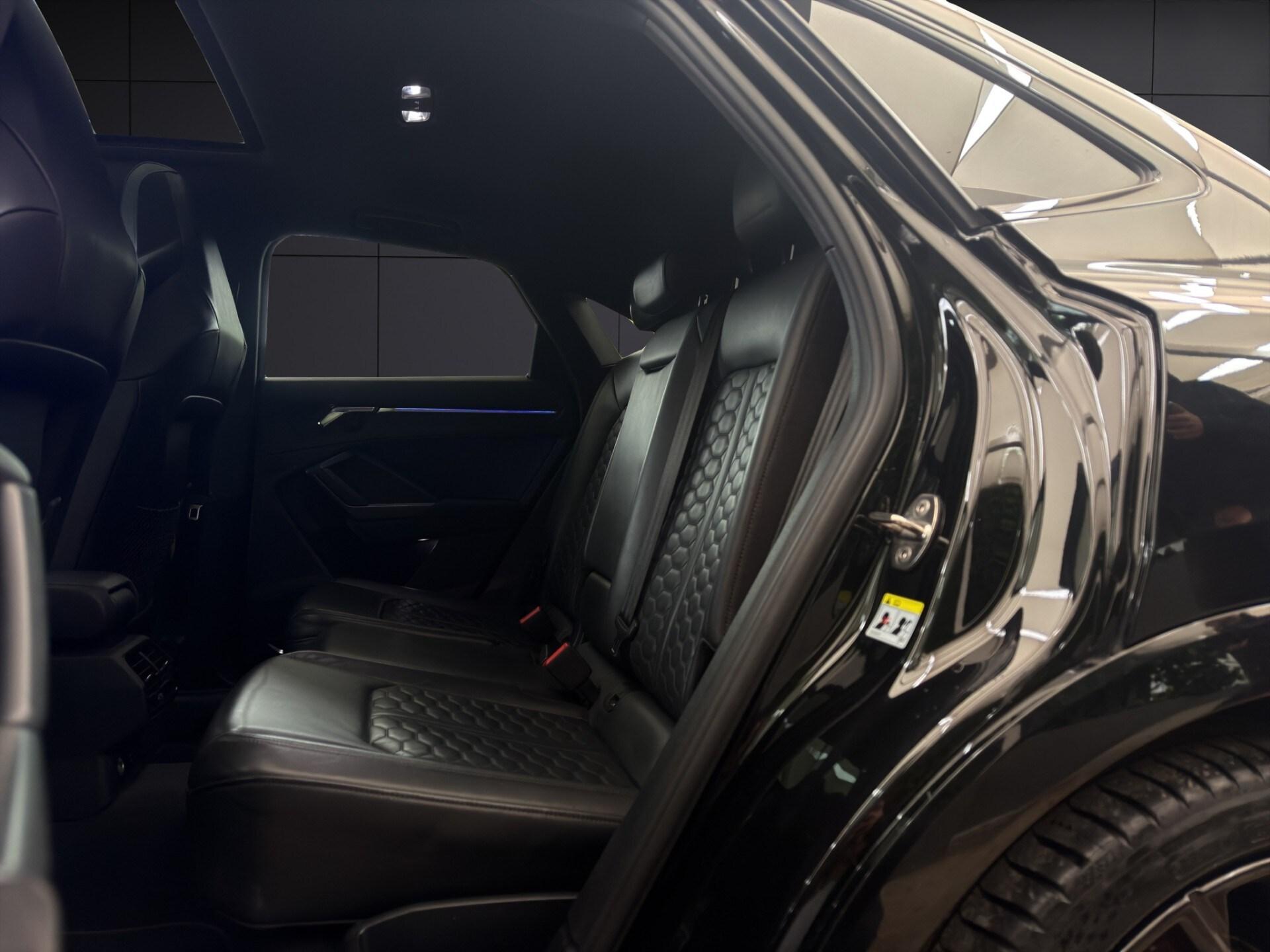 AUDI RS Q3 SPB quattro S tronic