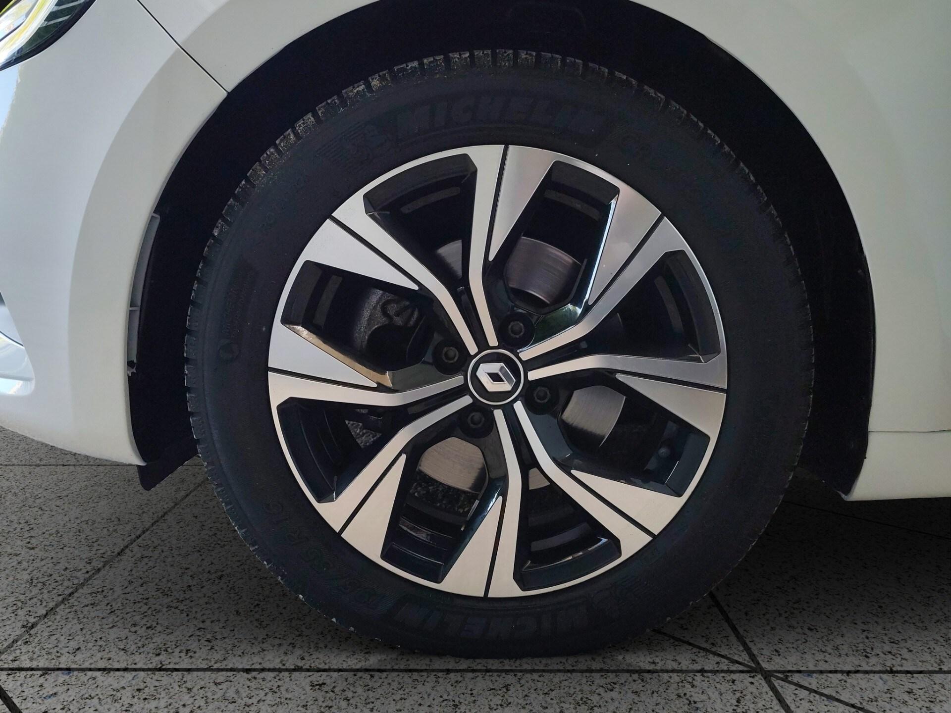 RENAULT Clio Blue dCi 100 CV 5 porte Evolution