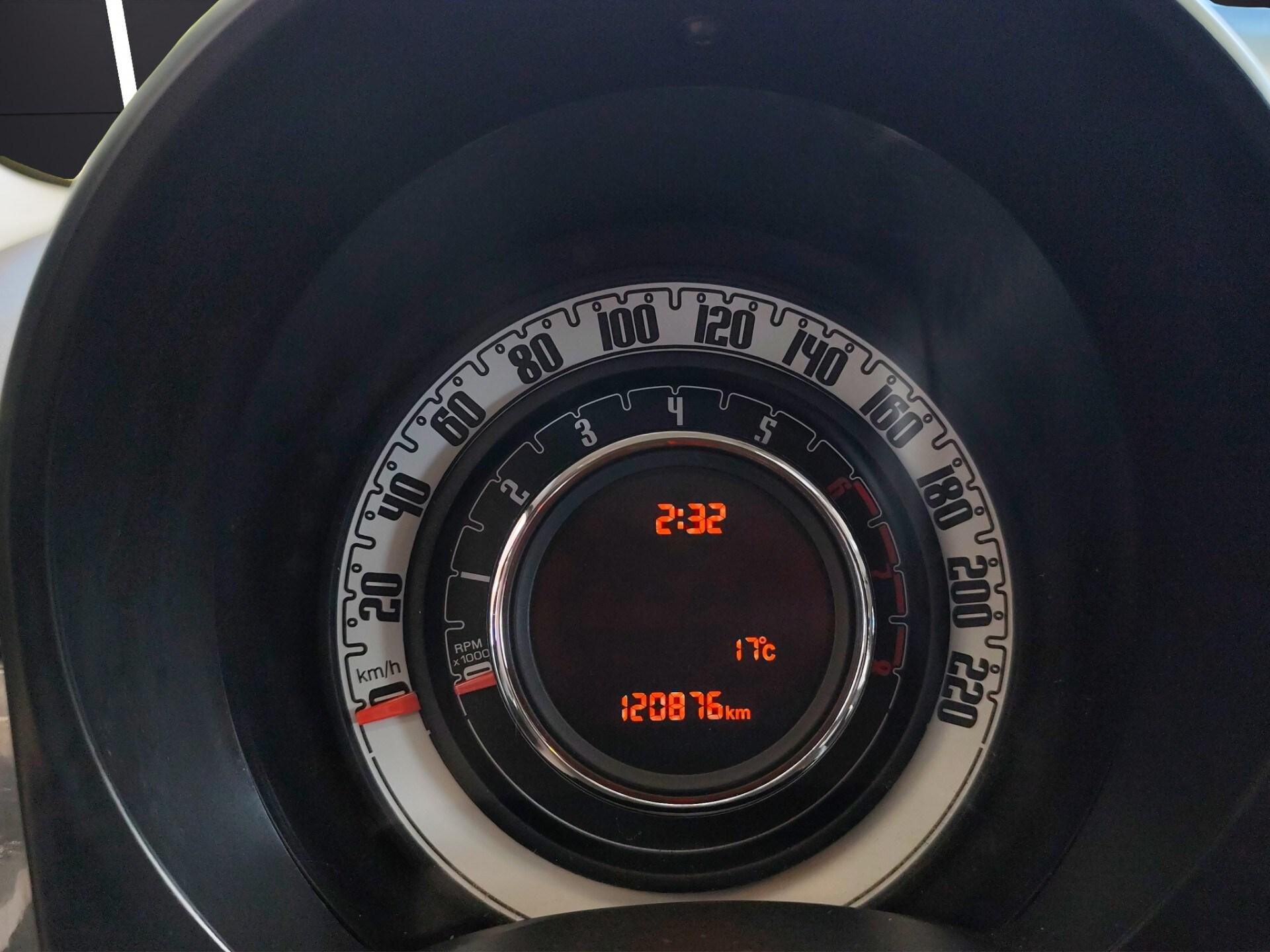 FIAT 500 1.2 Lounge