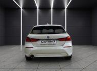 BMW 116d 5p. Luxury