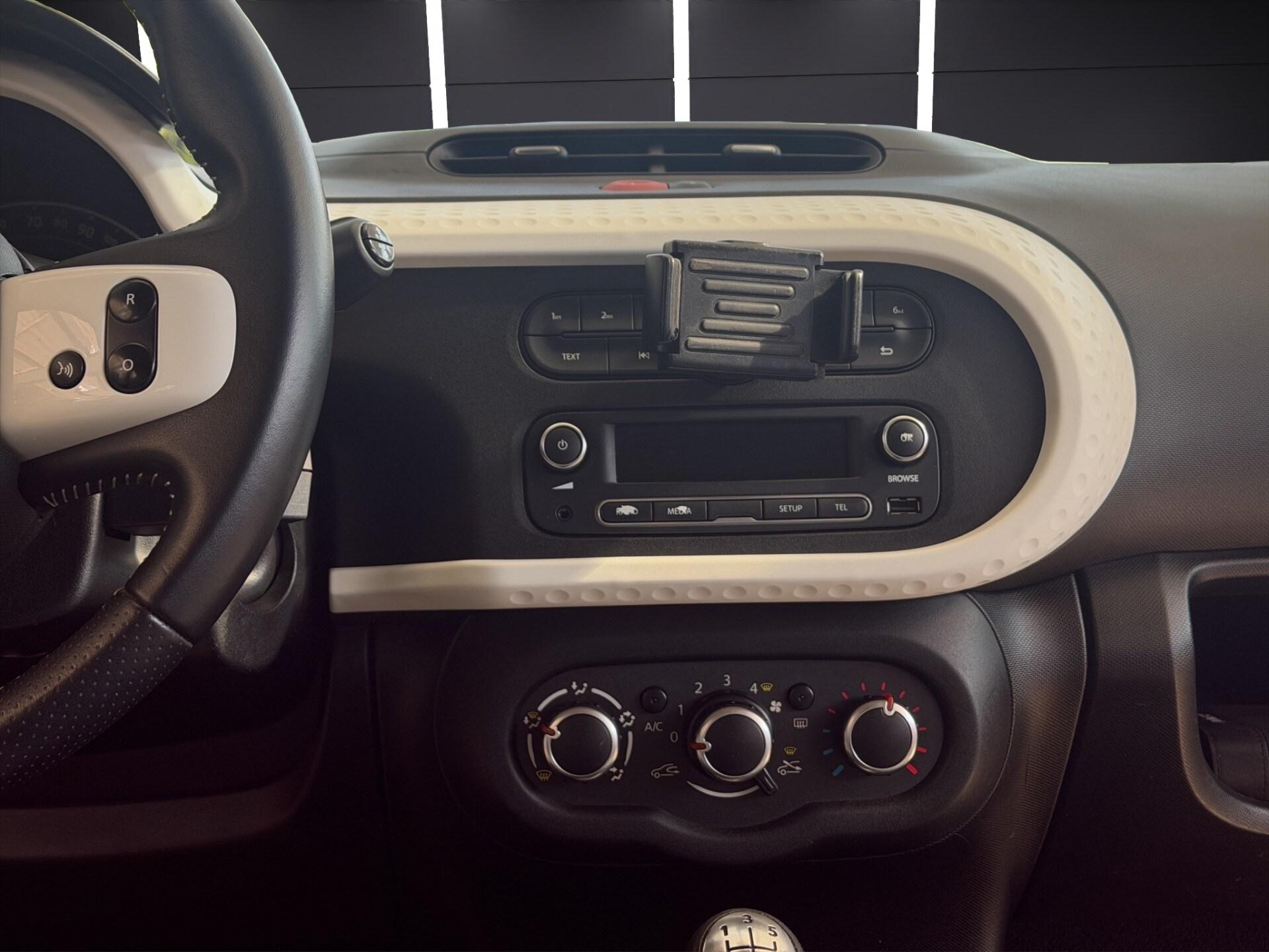RENAULT Twingo 1.0 SCe Live