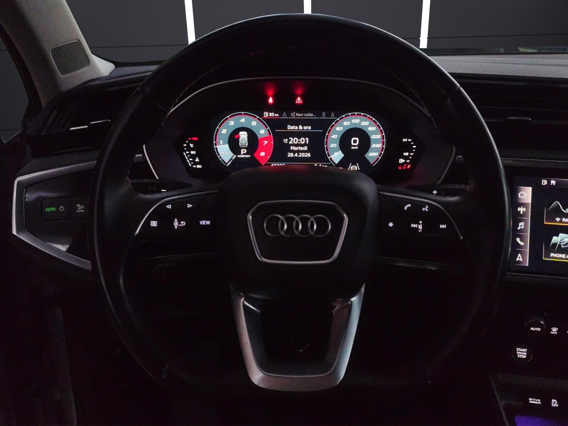 AUDI Q3 35 TFSI S tronic S line edition